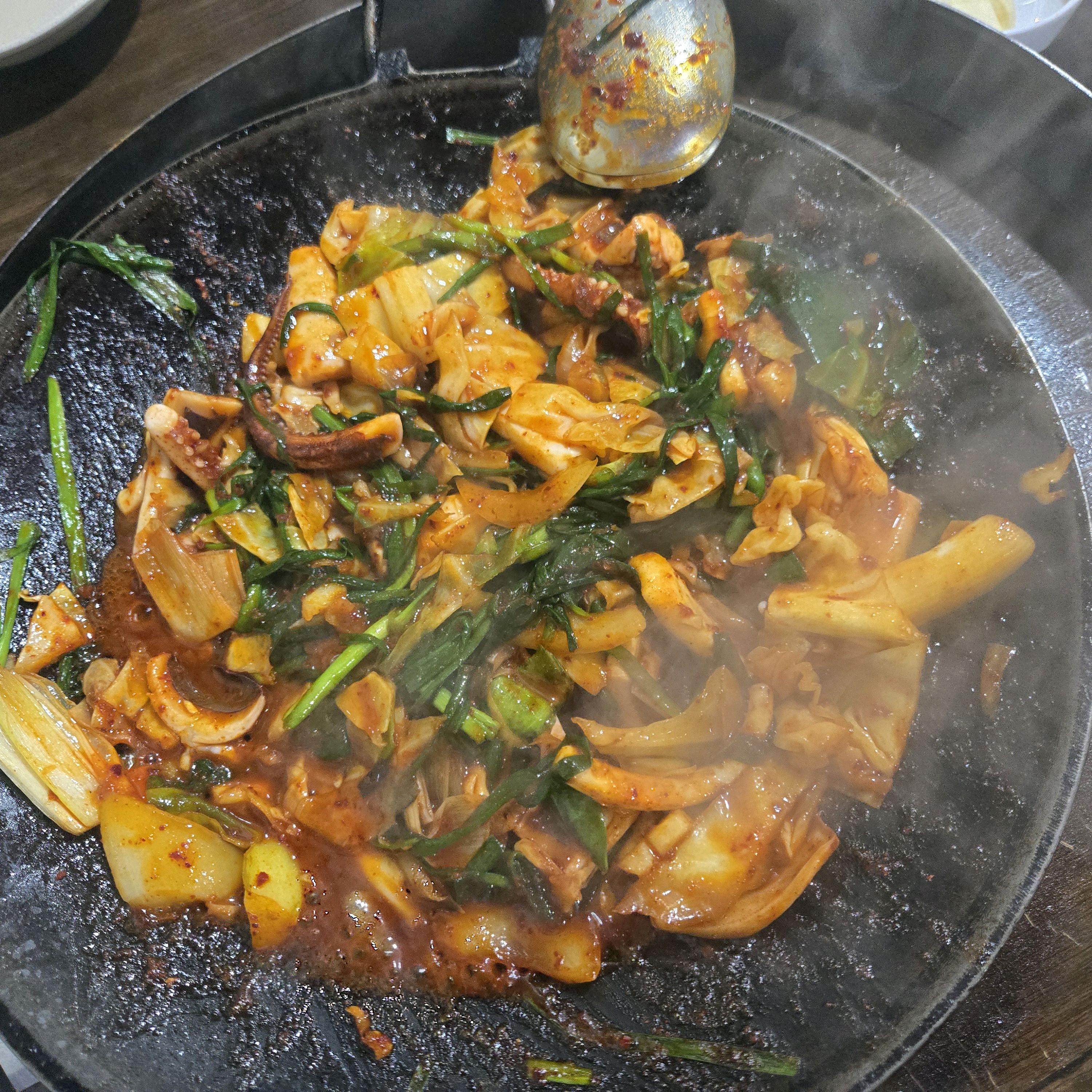 Yeonsinnae Station Restaurant Toad House
