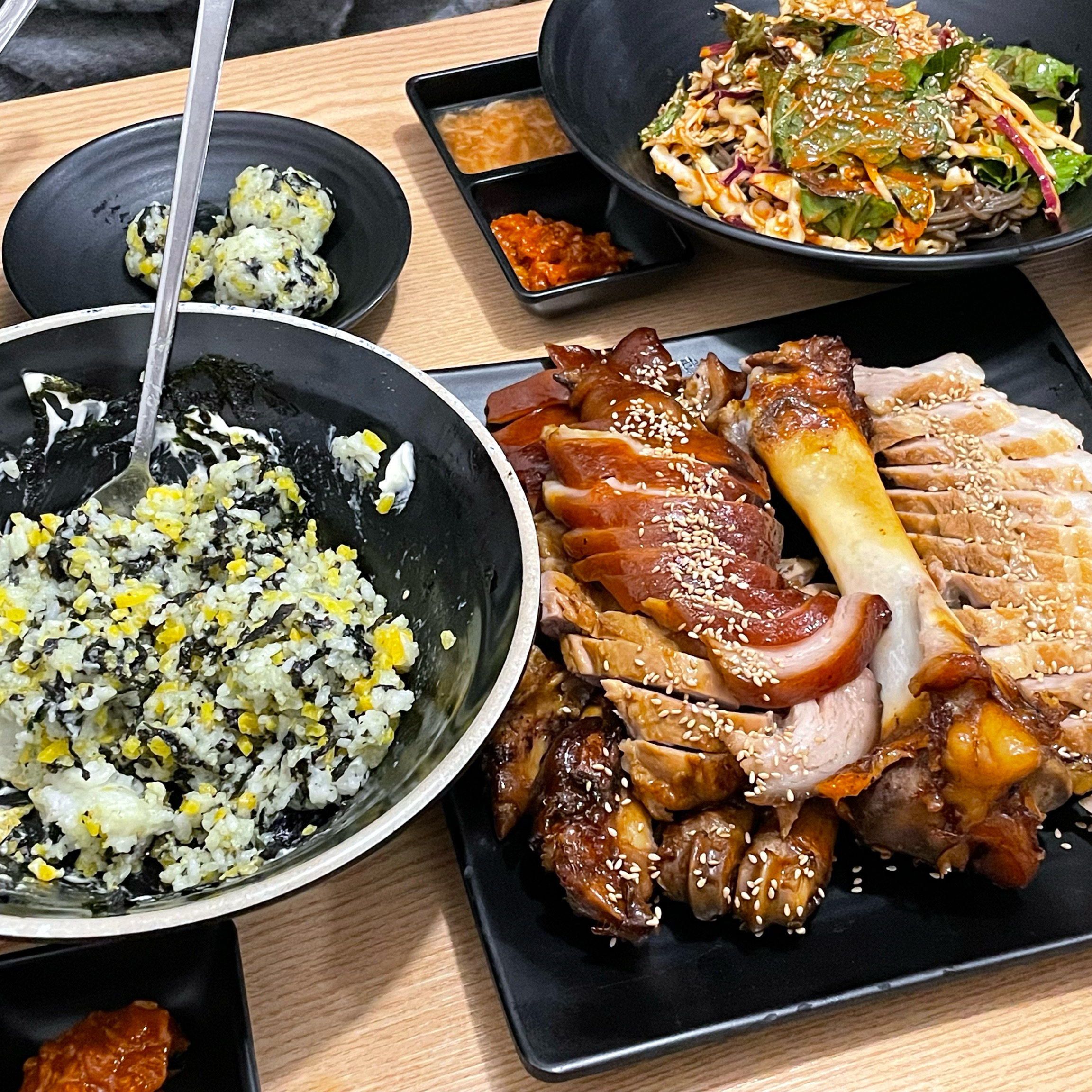 
불광역식당 삼정족발