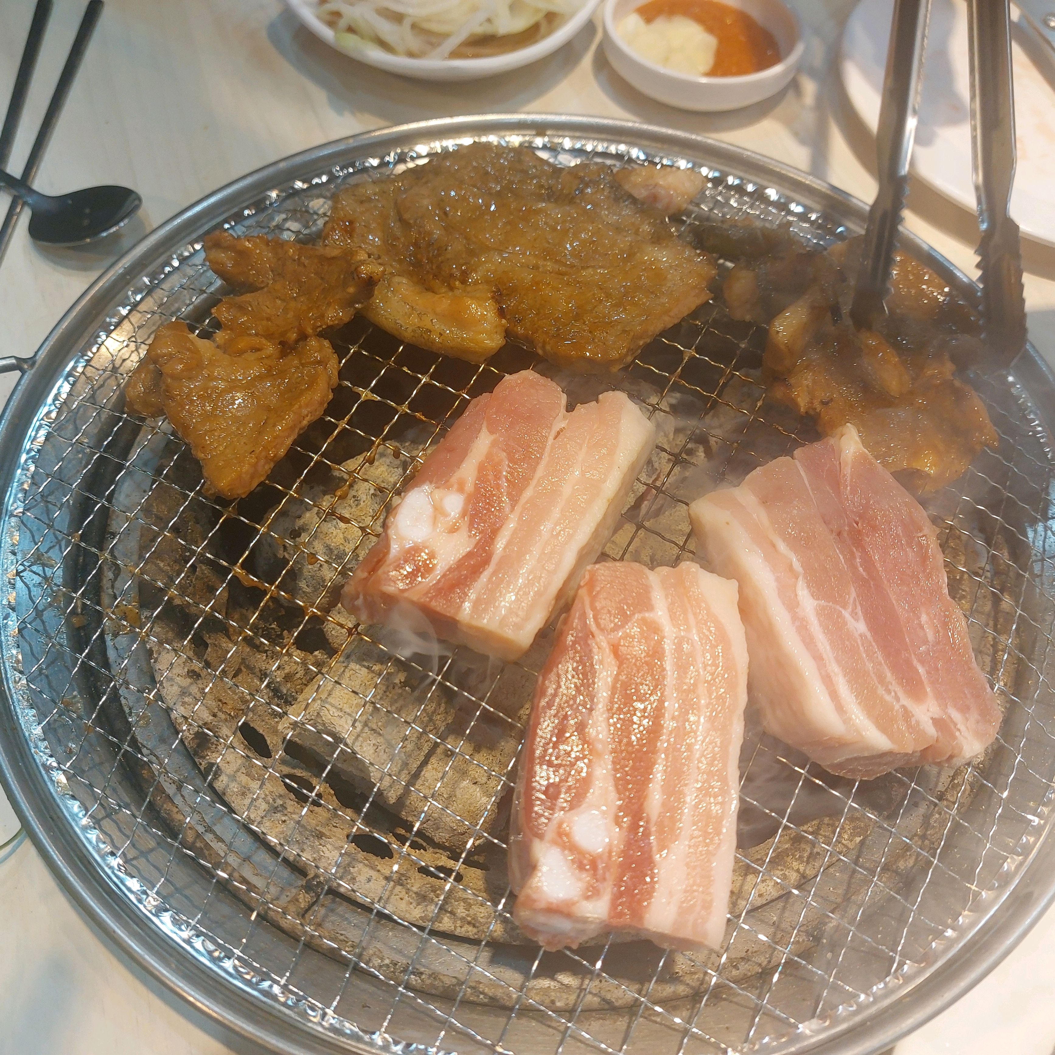 사장님도 친절하시고 아르바이트학생들도 너무 친절해서 - 봉담 맛집 명륜진사갈비 화성봉담본점