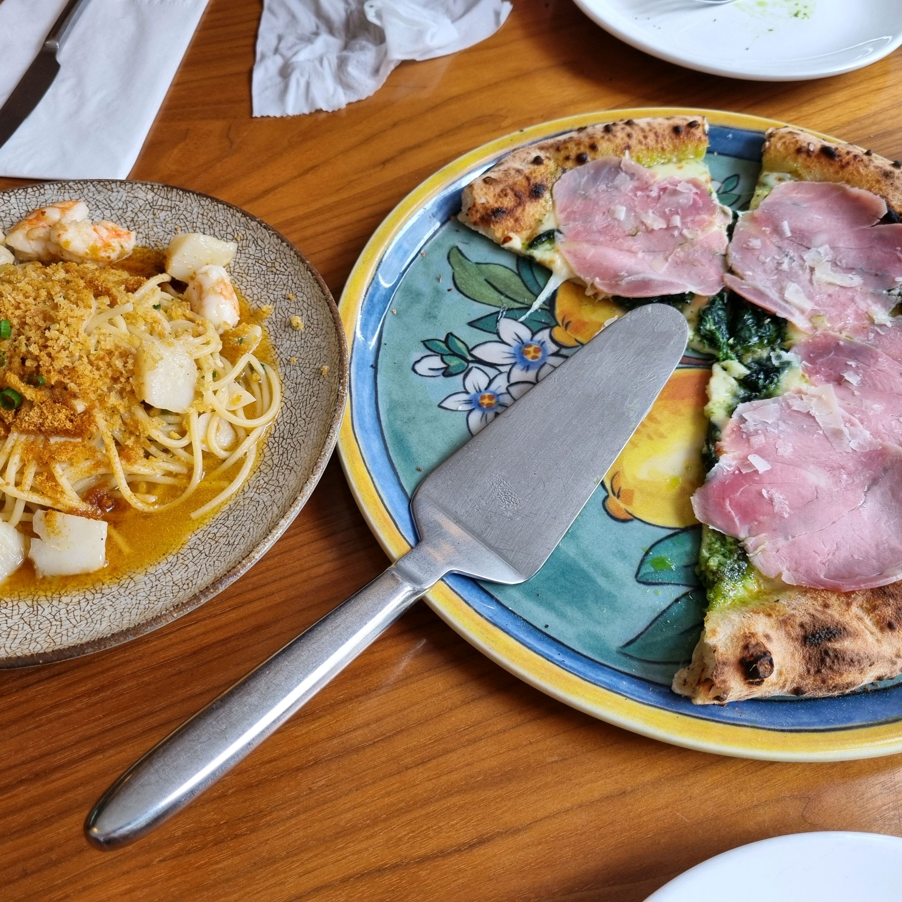 Gyeongbokgung Station Restaurant Osteria Soti