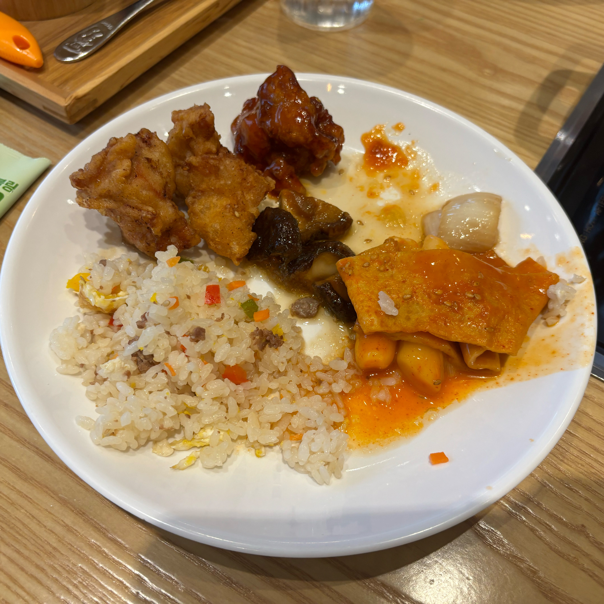 샤브샤브도 맛있는데 닭강정 맛집이에요. - 부산 해운대 맛집 샤브20 해운대점
