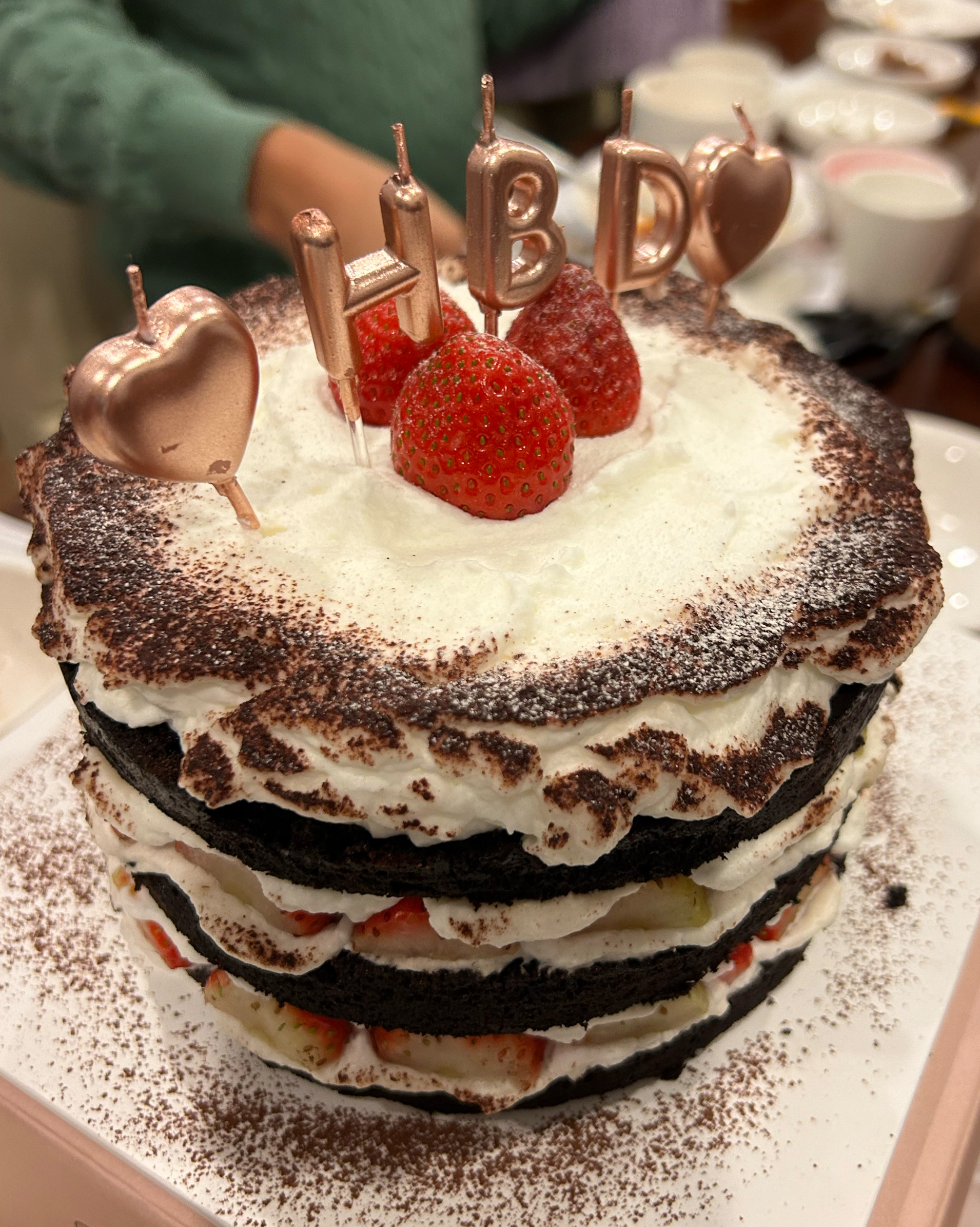 가족 생일이 있어서 예약하고 방문해써요 - 망원동 맛집 히카