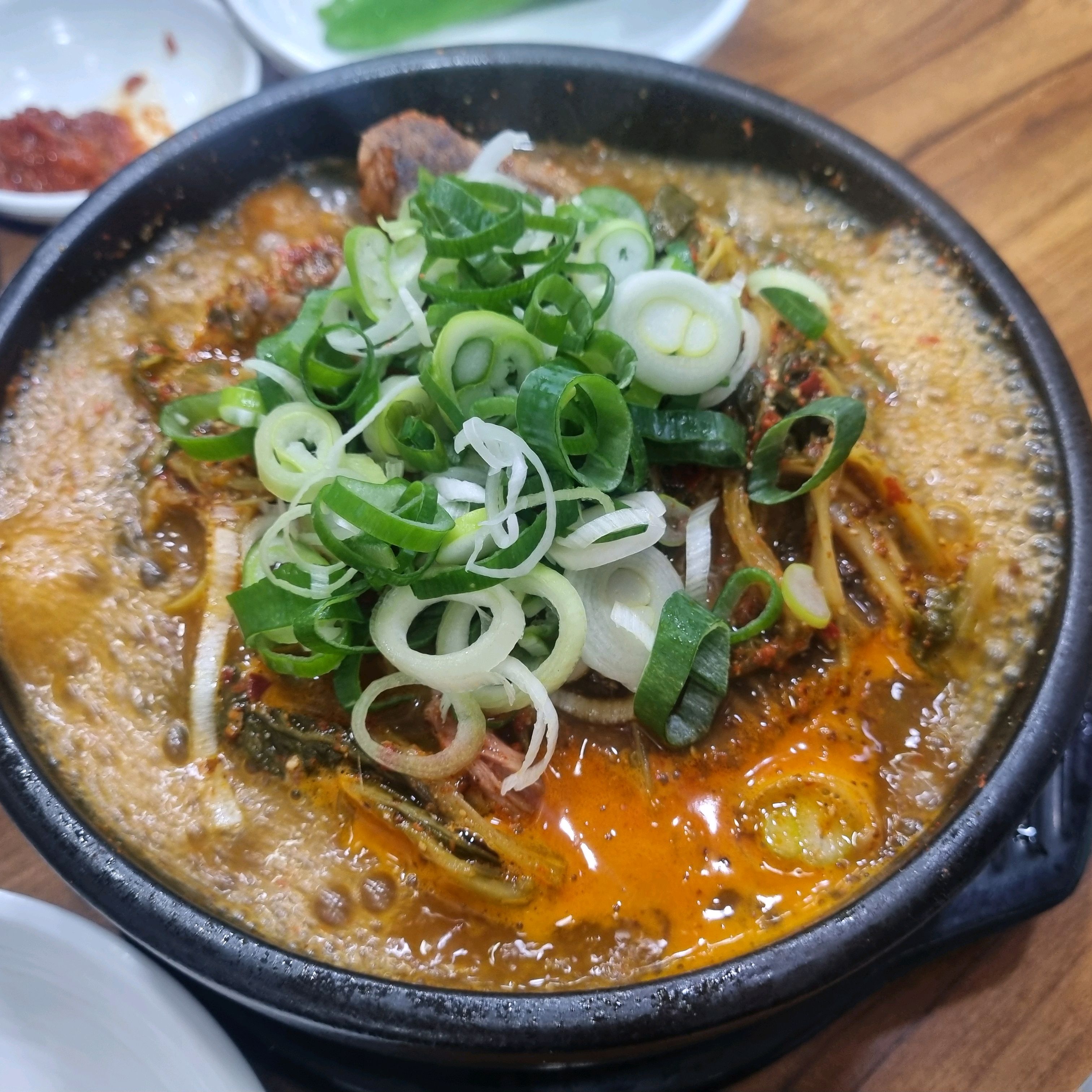 Shin Geumho Station Restaurant Chaewon Gamjatang