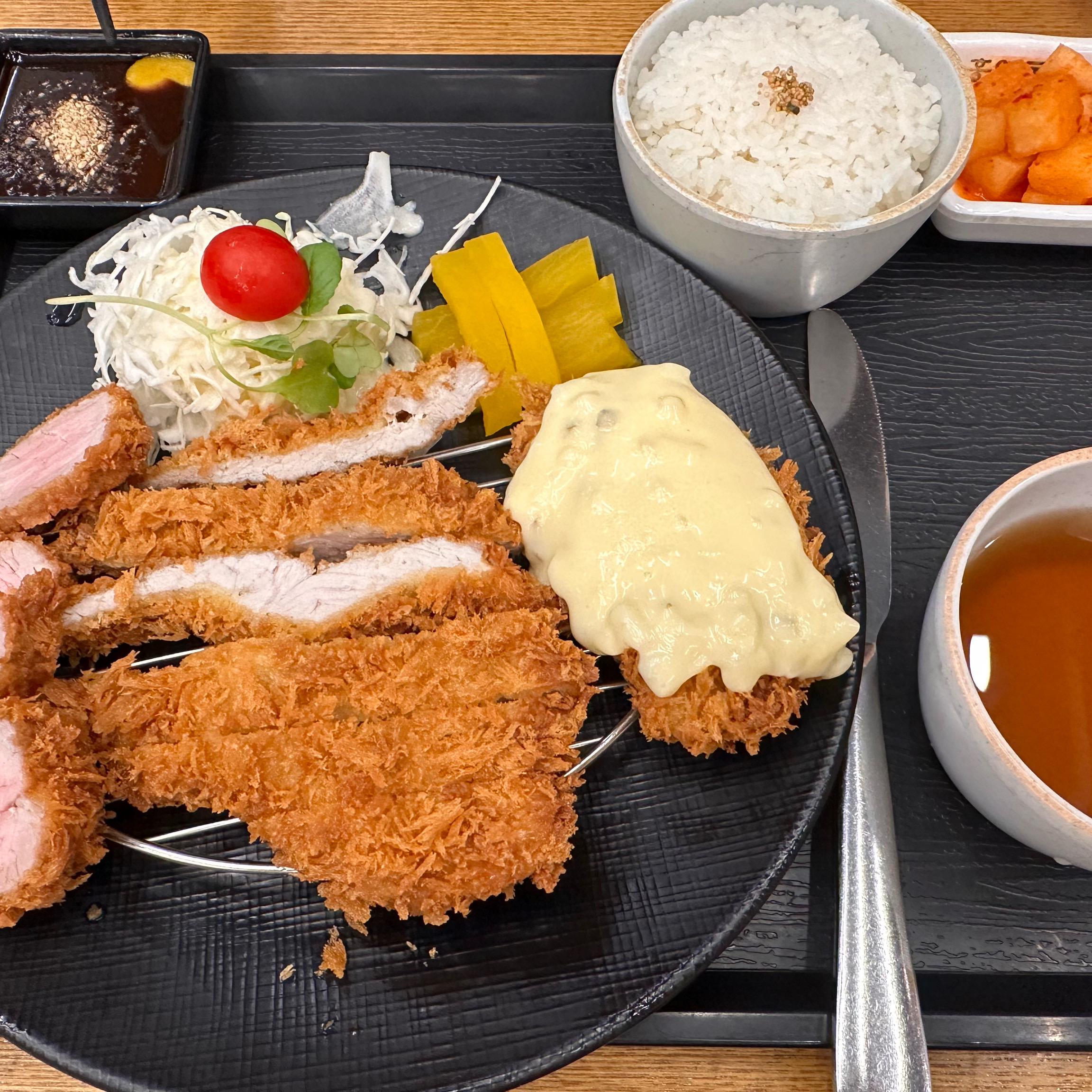 돈까스 먹고 싶어서 방문 했어요~ - 여수 학동 맛집 홍익돈까스 여수점