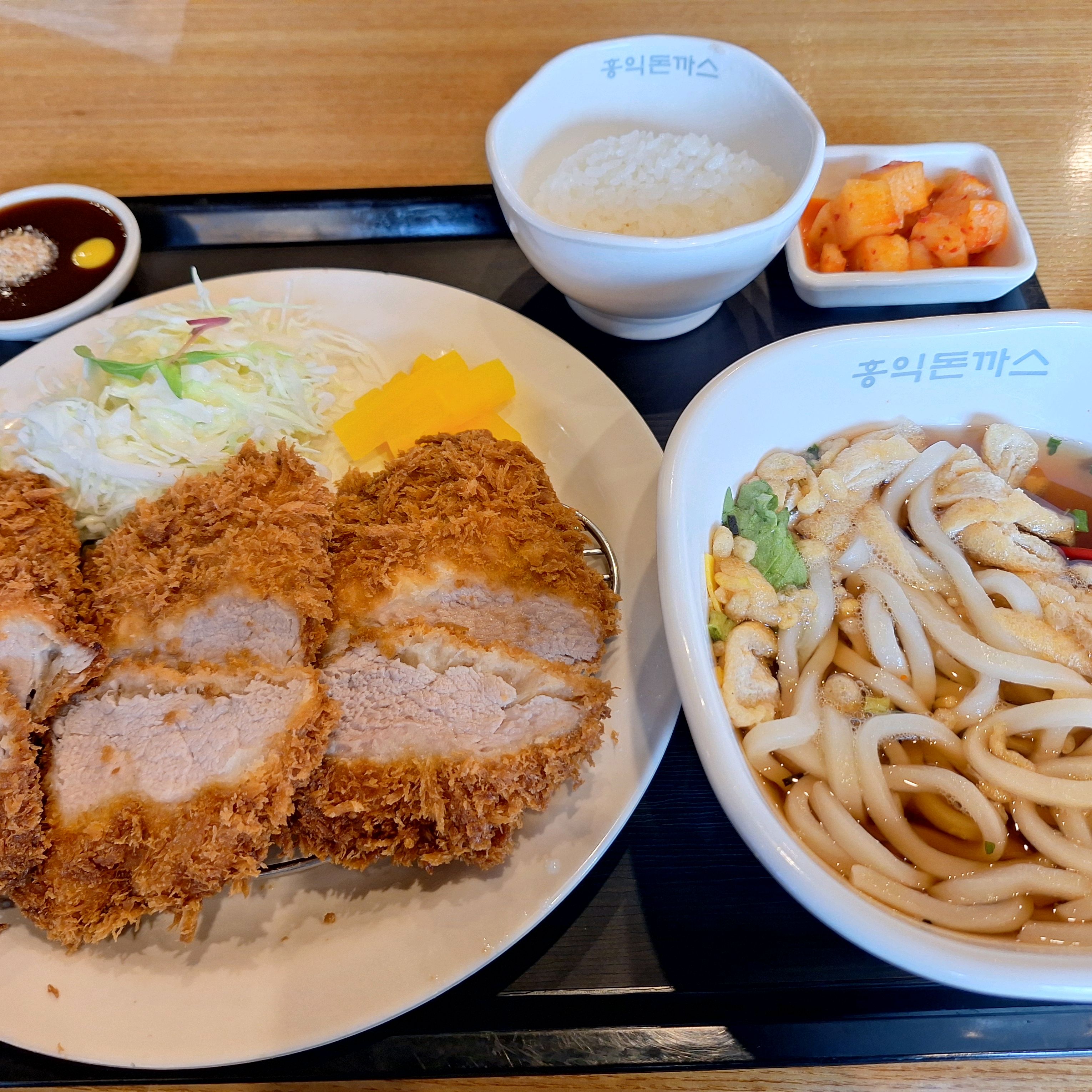 양이 넉넉하고 맛은 기본은 하는곳이니 좋아요. - 남양주 별내 맛집 홍익돈까스 별내점