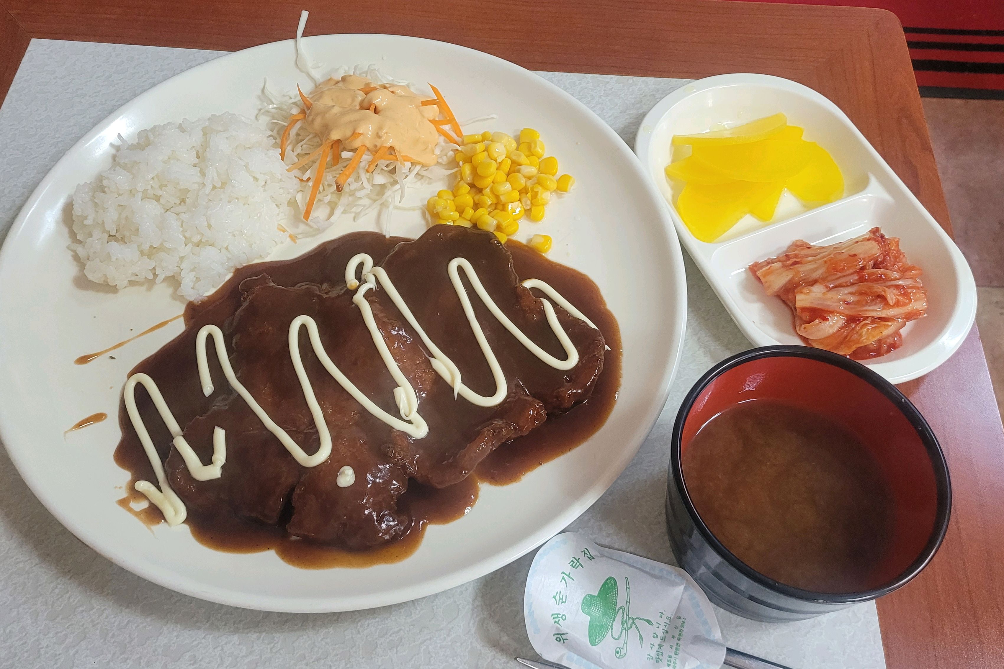 [인천공항 맛집 타코벨 인천공항 동편점] 직접 가본 로컬 리뷰