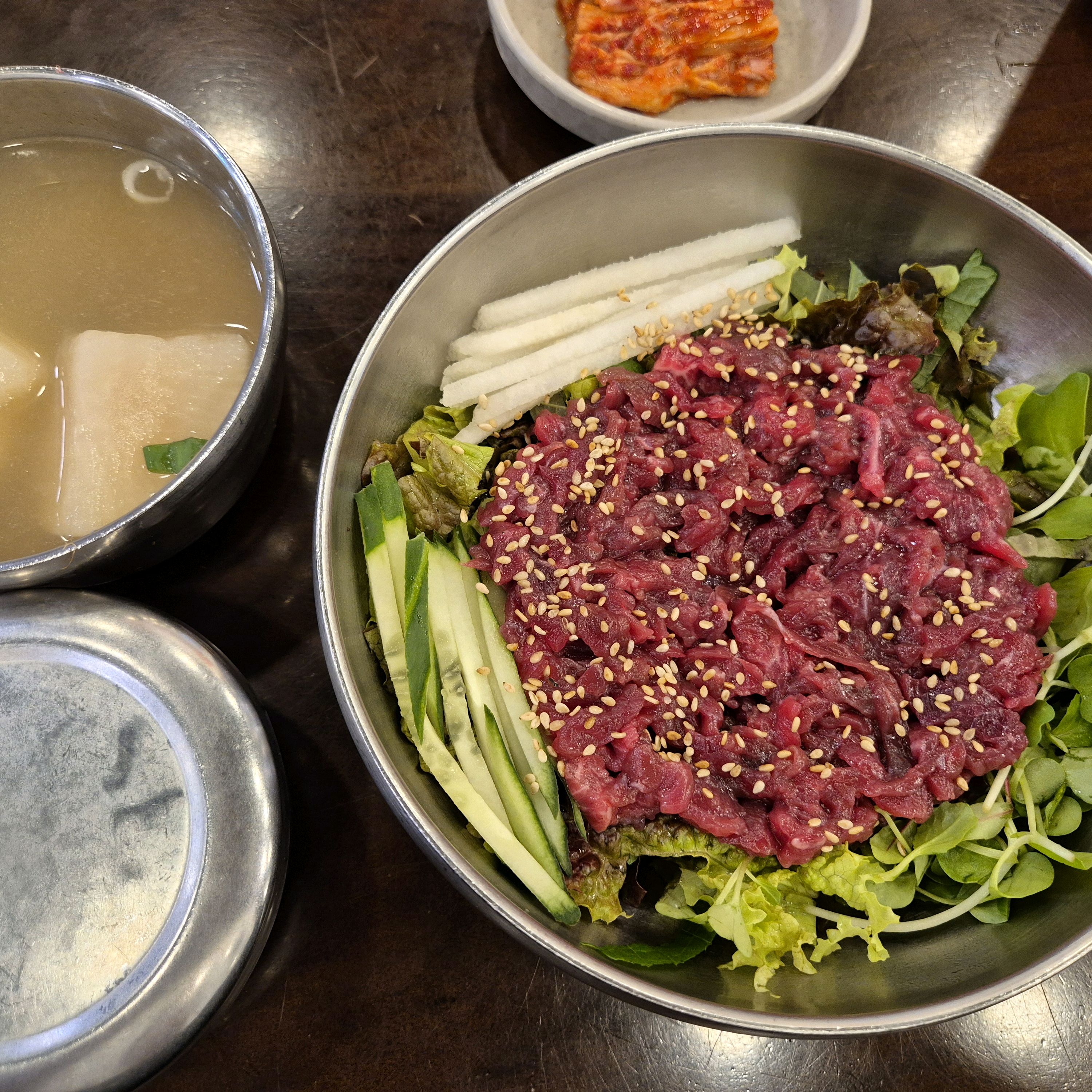 
을지로4가역식당 부촌육회 본점