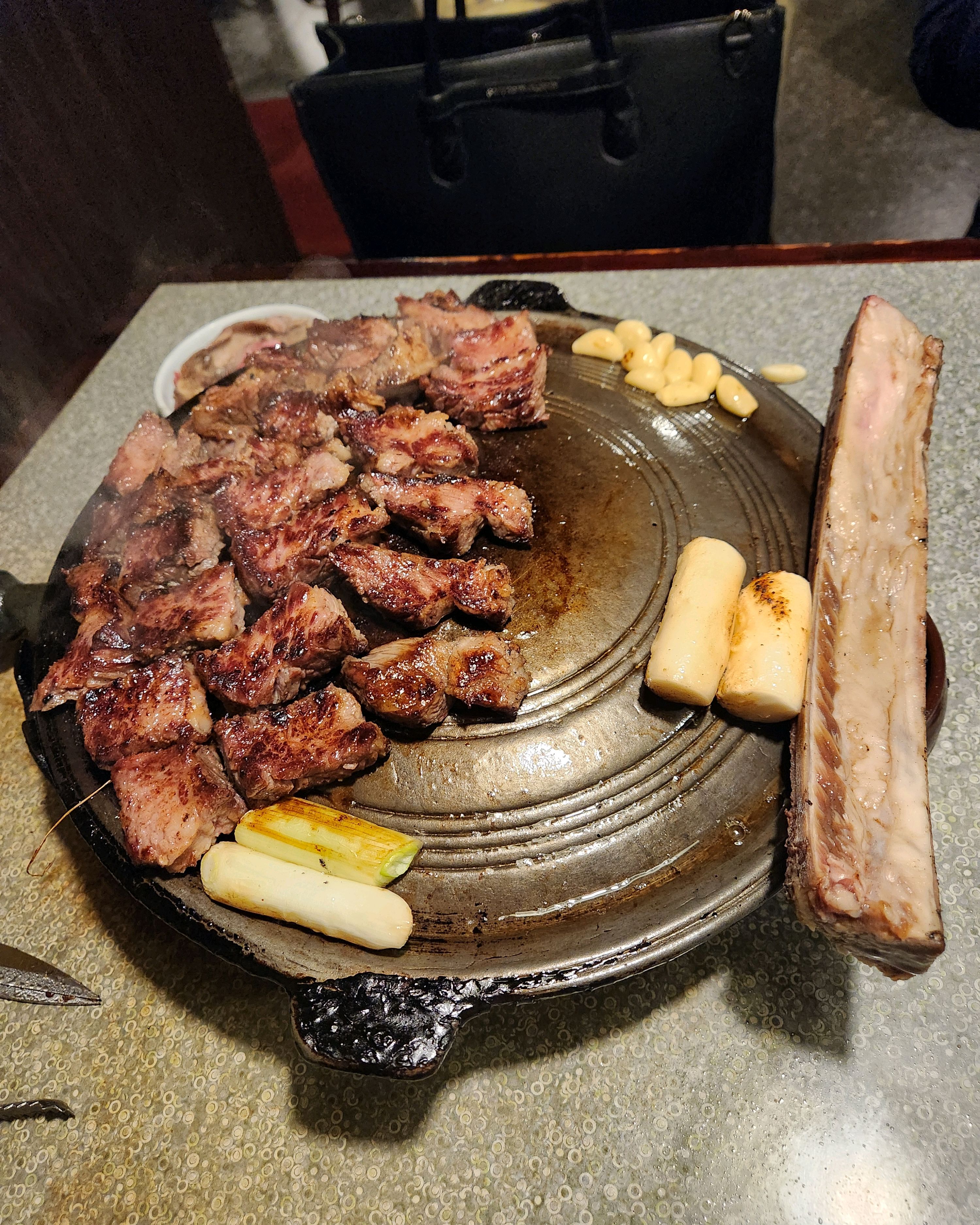 
삼각지역식당 몽탄