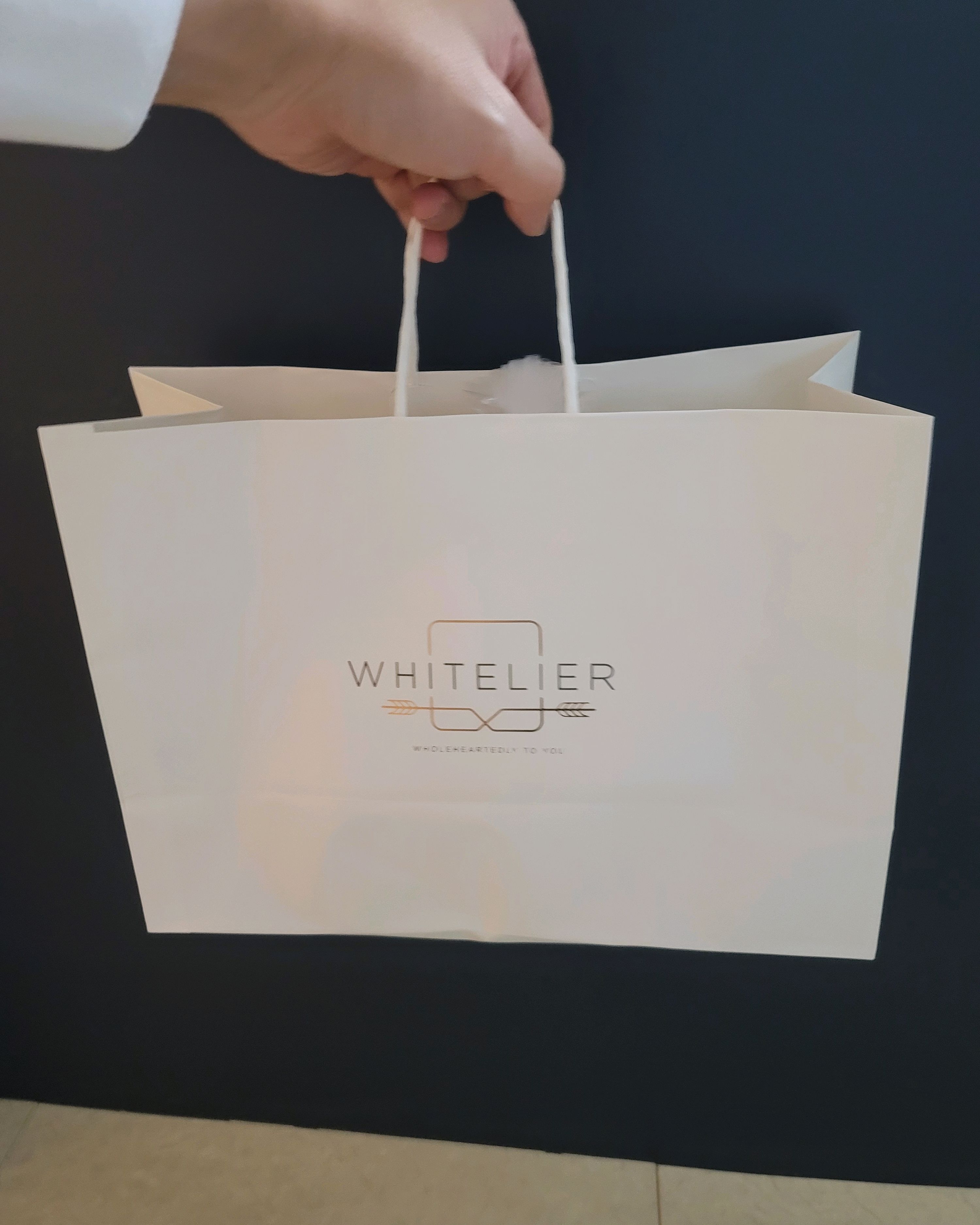 알바 여자분 너무친절하심 - 위례 맛집 화이트리에 위례점