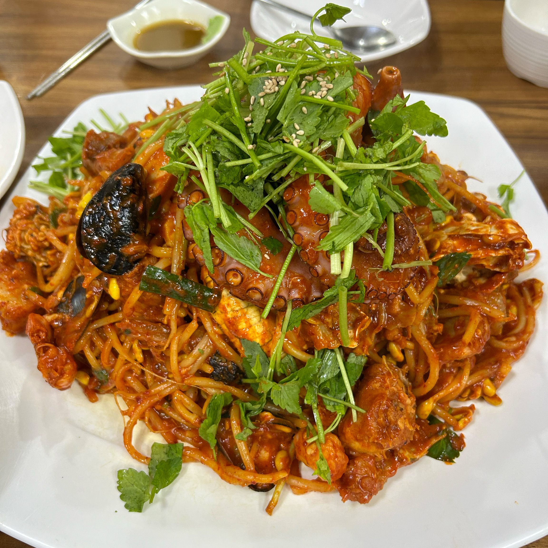 
약수역식당 약수동해물텀벙