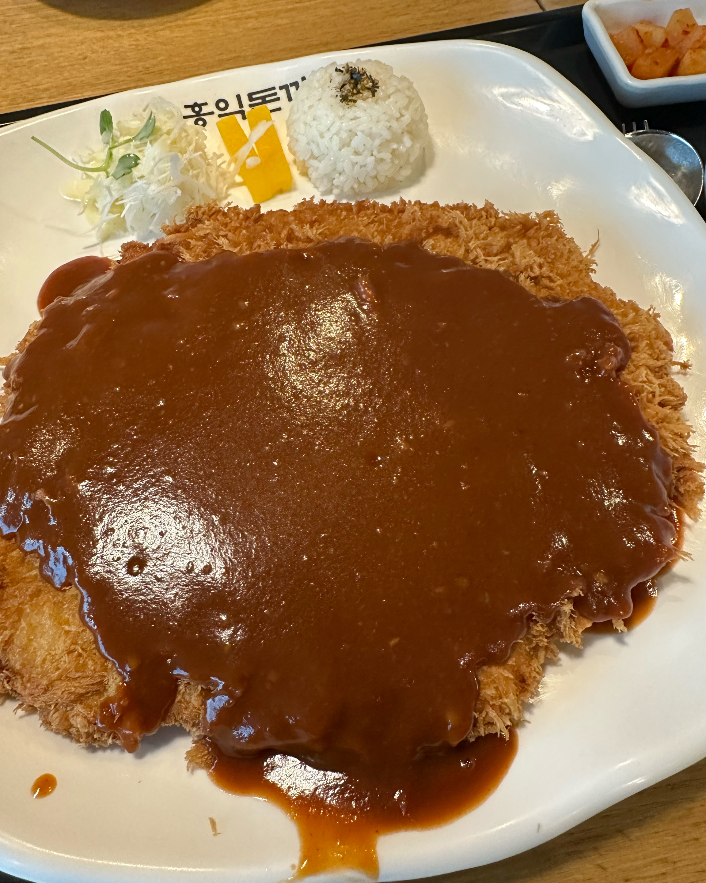 홍돈은 사랑입니다❤️❤️ - 강릉 교동 맛집 홍익돈까스 강릉점