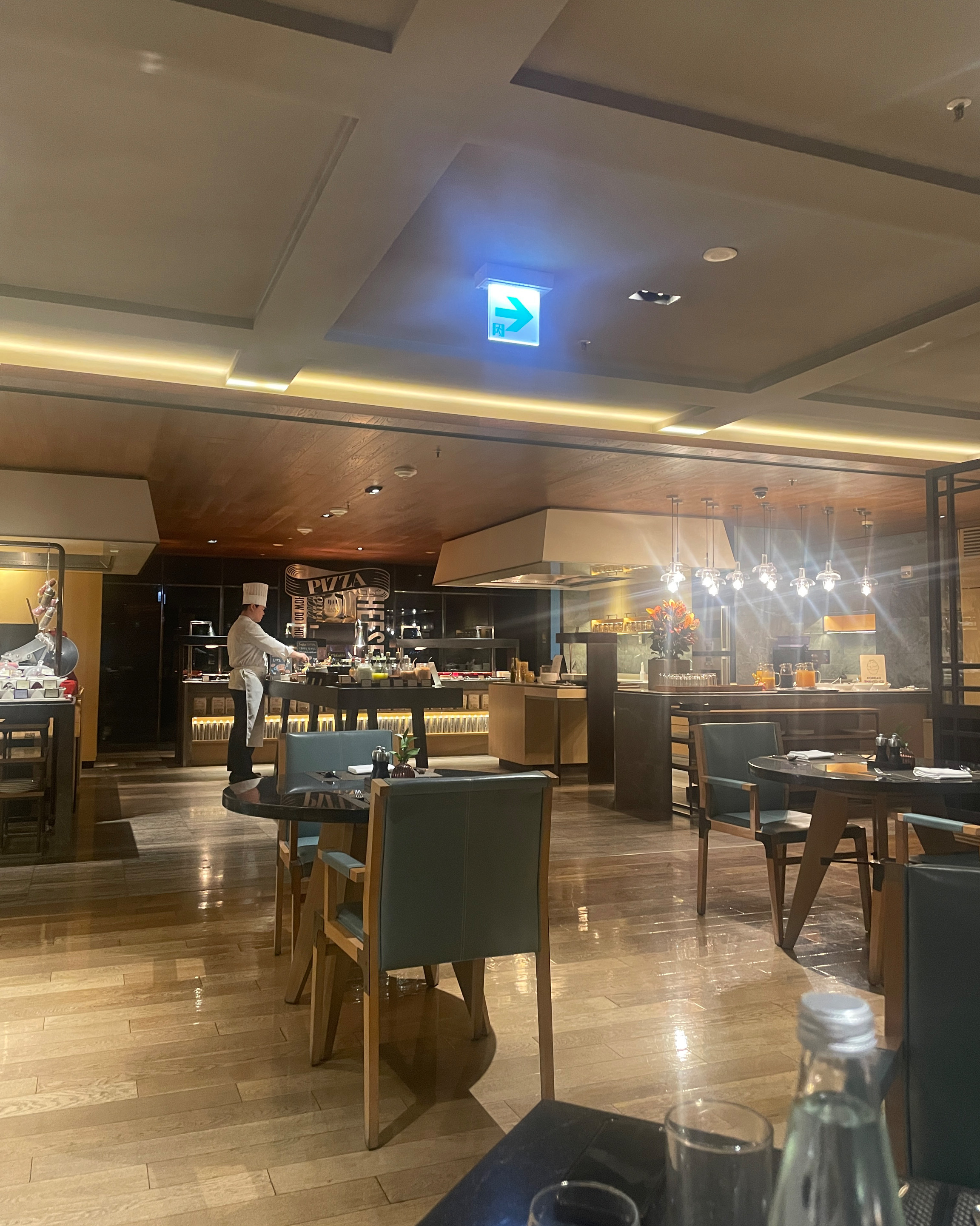 Dongdaemun Station Restaurant JW Marriott Dongdaemun Square Seoul Tabol-ro 24