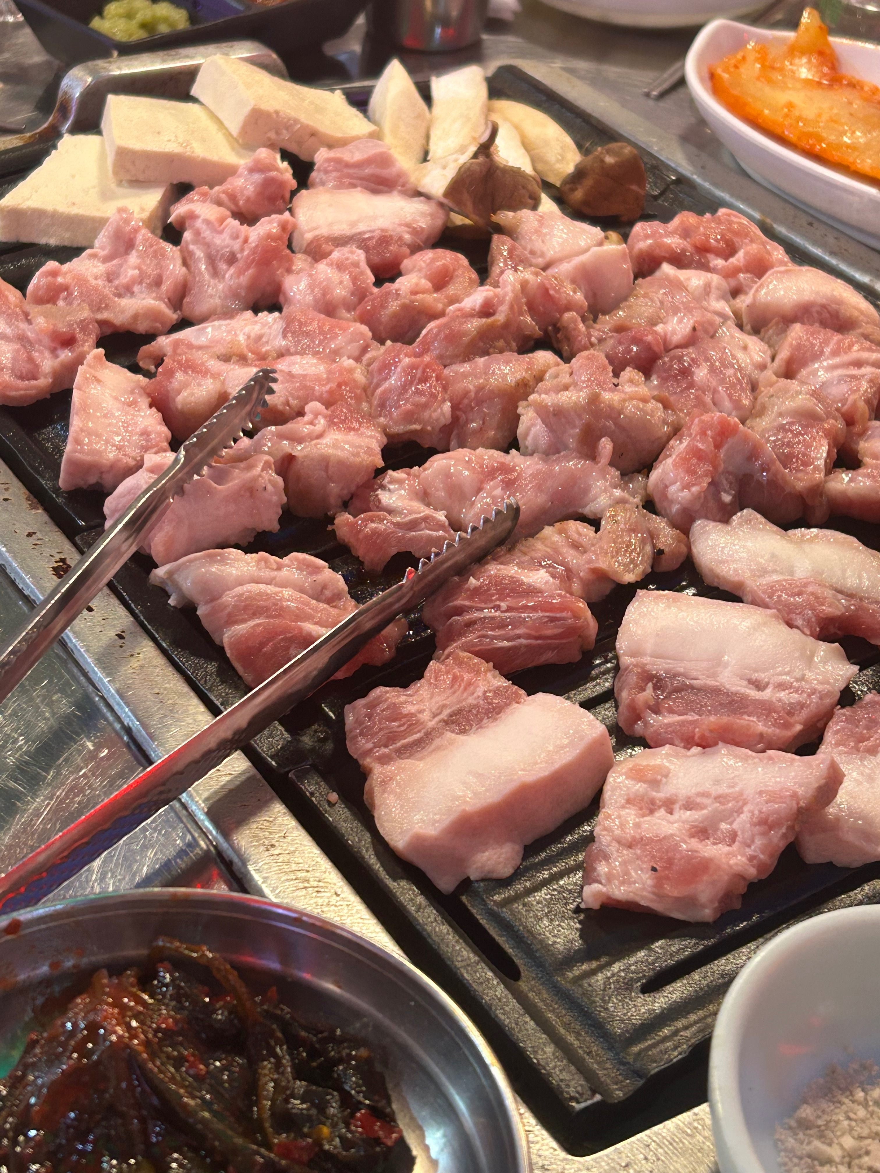 
상록수역식당 돈방석연탄구이