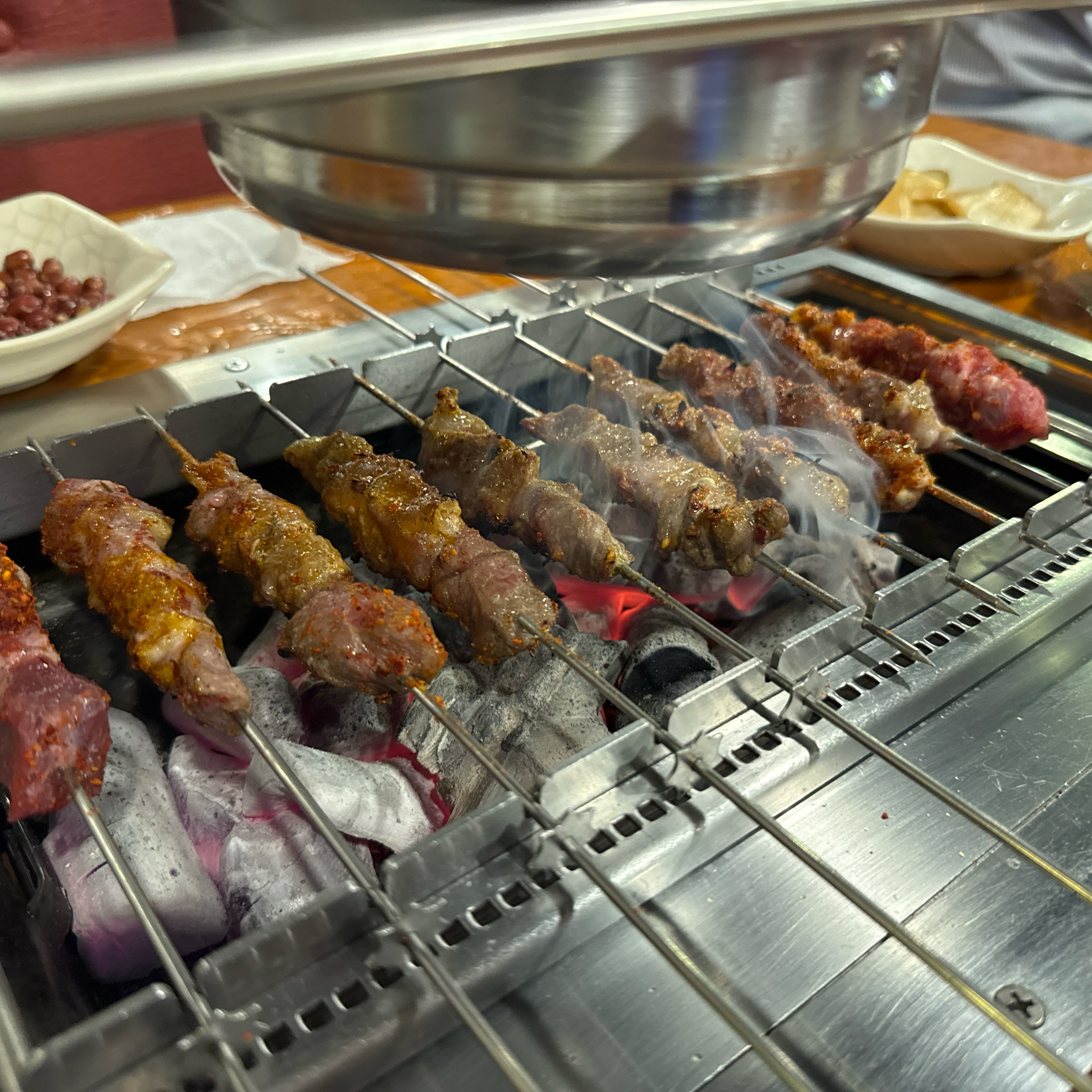 
교대역식당 정통 한성 양갈비 양꼬치