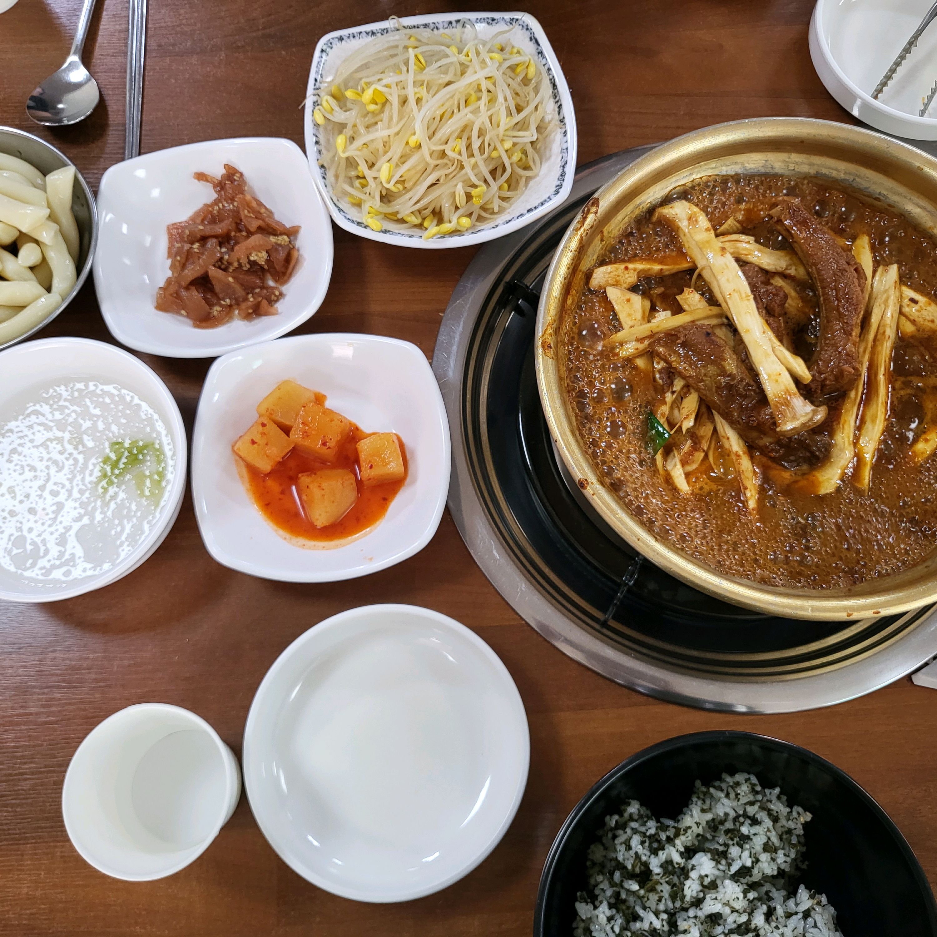 
한대앞역식당 양푼애등갈비