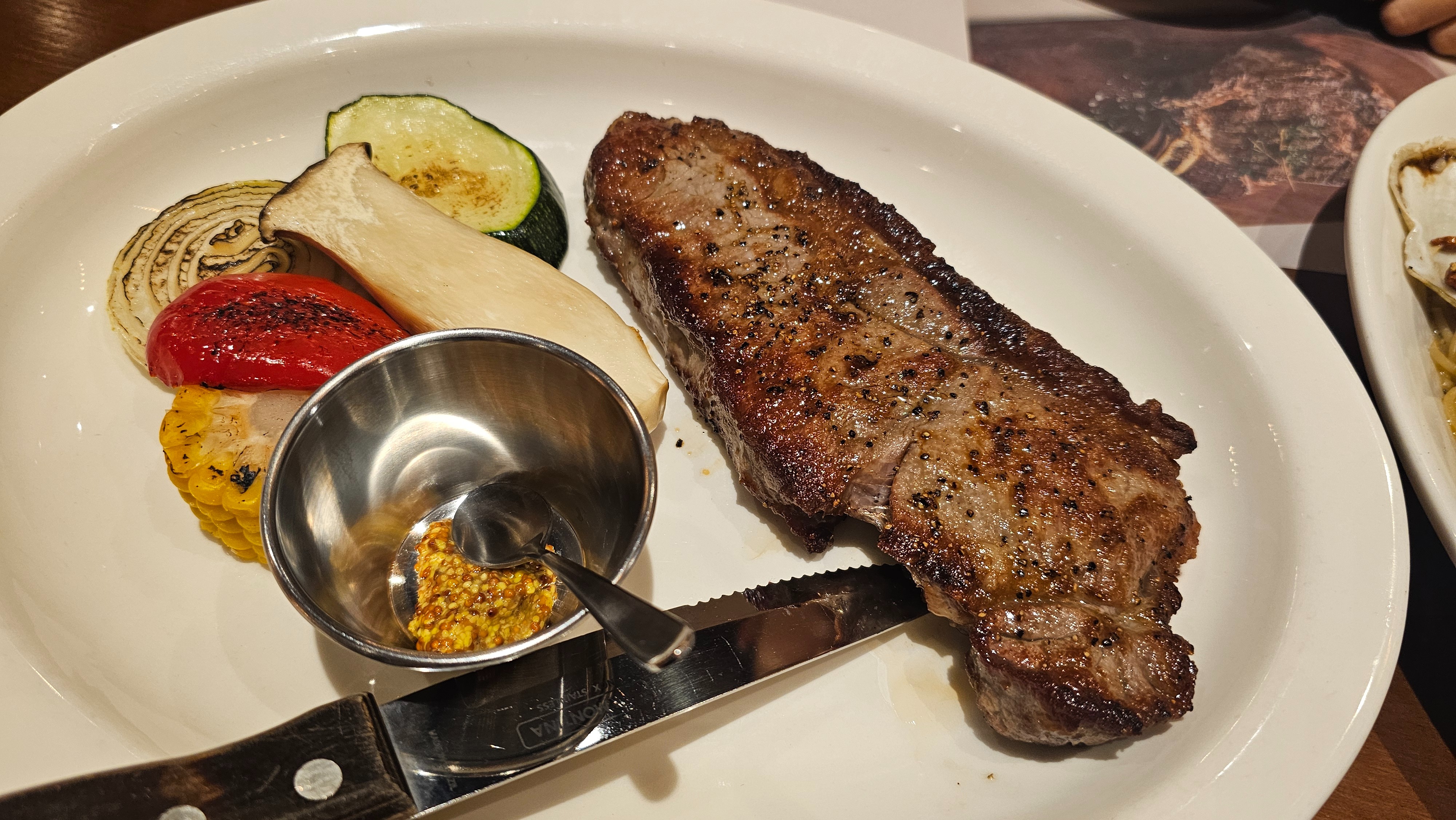 Dogok Station Restaurant Nashville Steakhouse