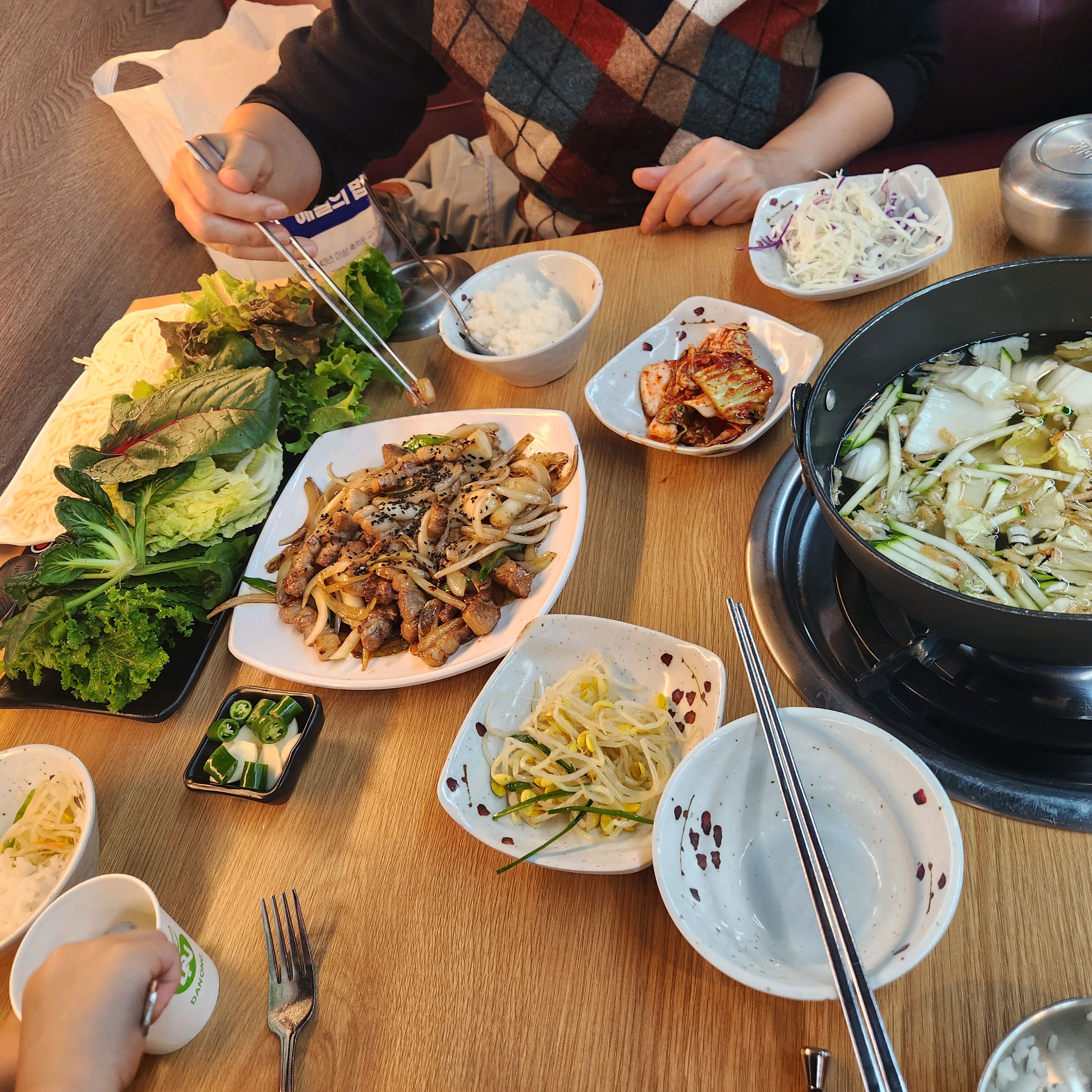 경찰병원역식당 이배재 직화쌈밥 가락직영점