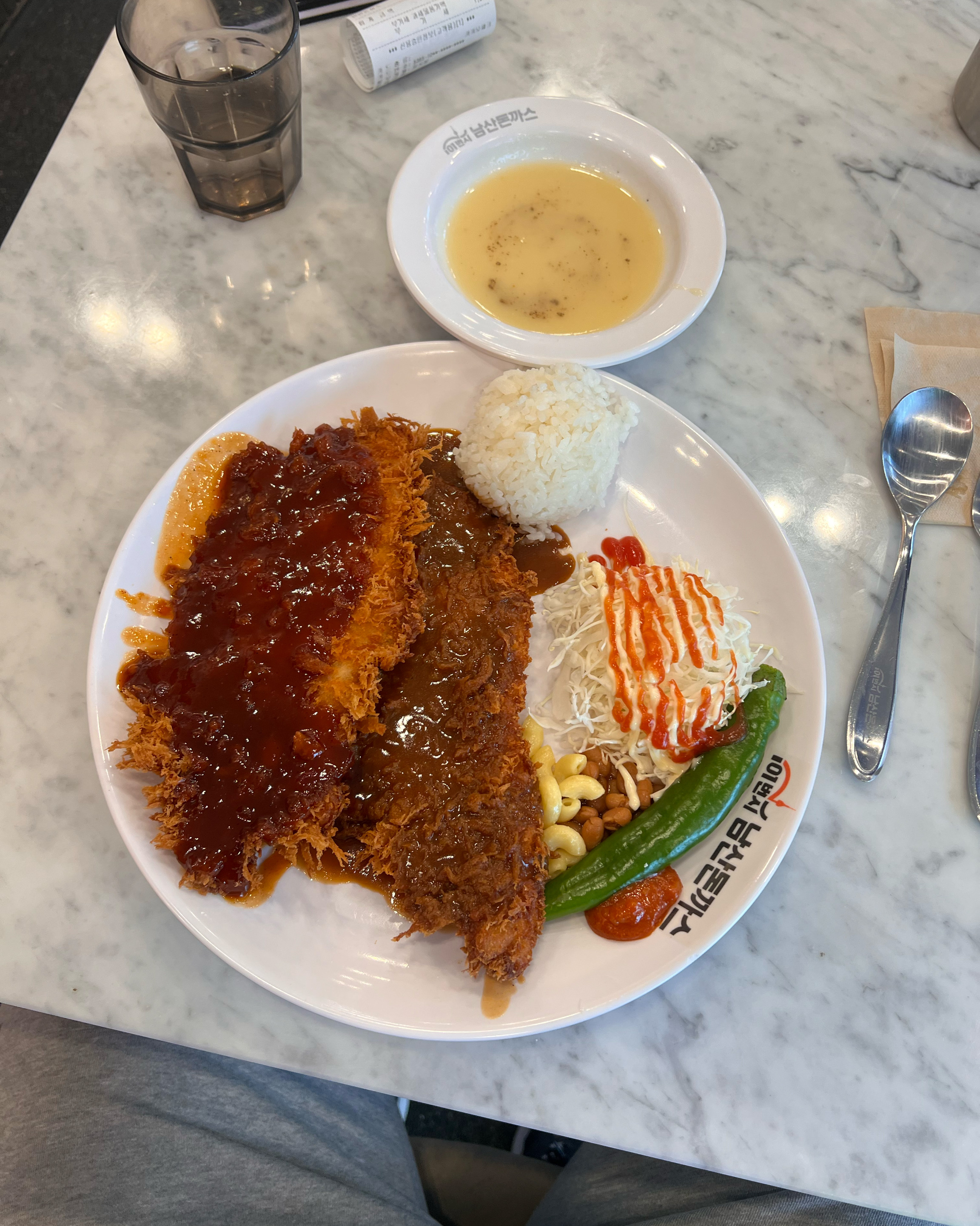 
삼각지역식당 101번지남산돈까스 삼각지점