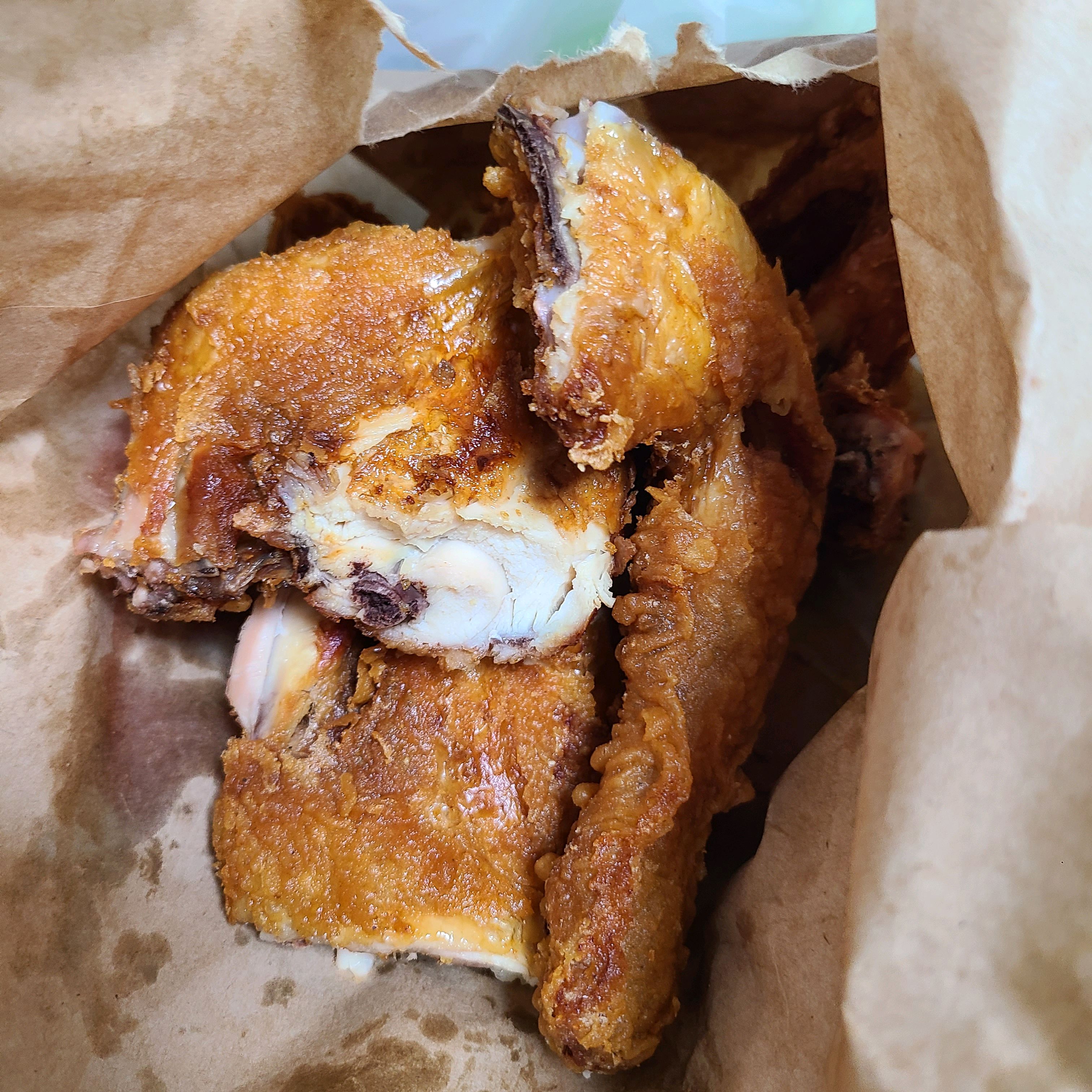  한국 서울 잠실역 주변 치킨 전문점 맛집 옛날통닭호프 잠실동점
