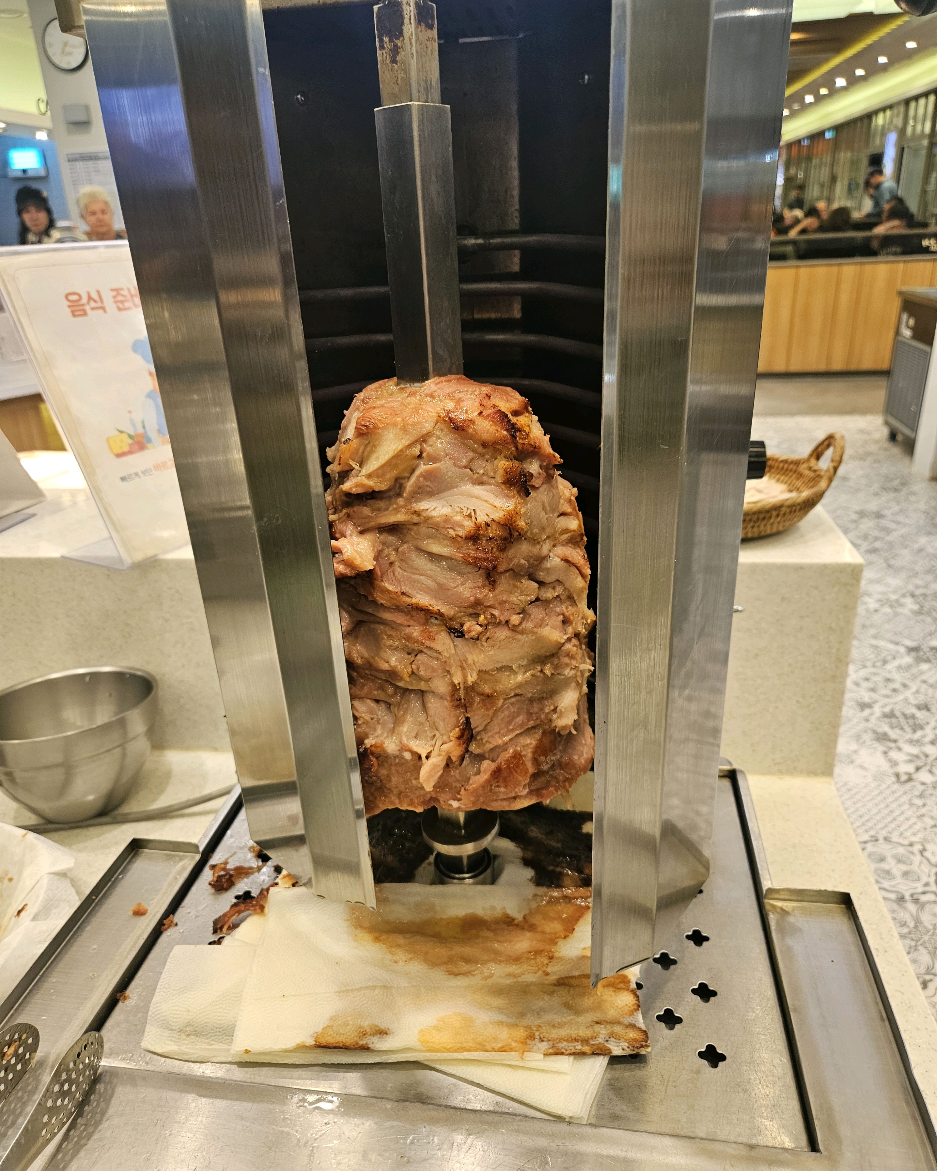 오랜만이라 좋네요. - 속초 맛집 추천 쿠우쿠우 속초점