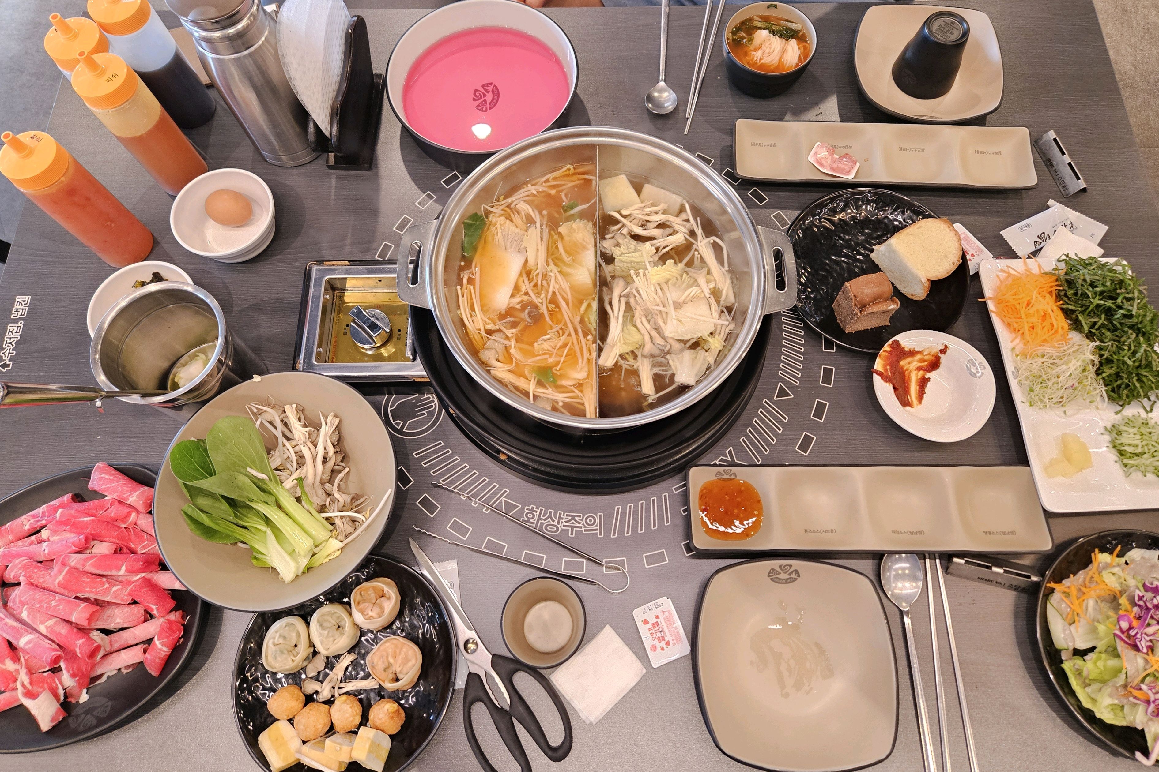 브레이크 타임이 없어서 너무 좋아요!! 맛은 여전히 좋고 리필바 떨어지기 무섭게 채워주시고