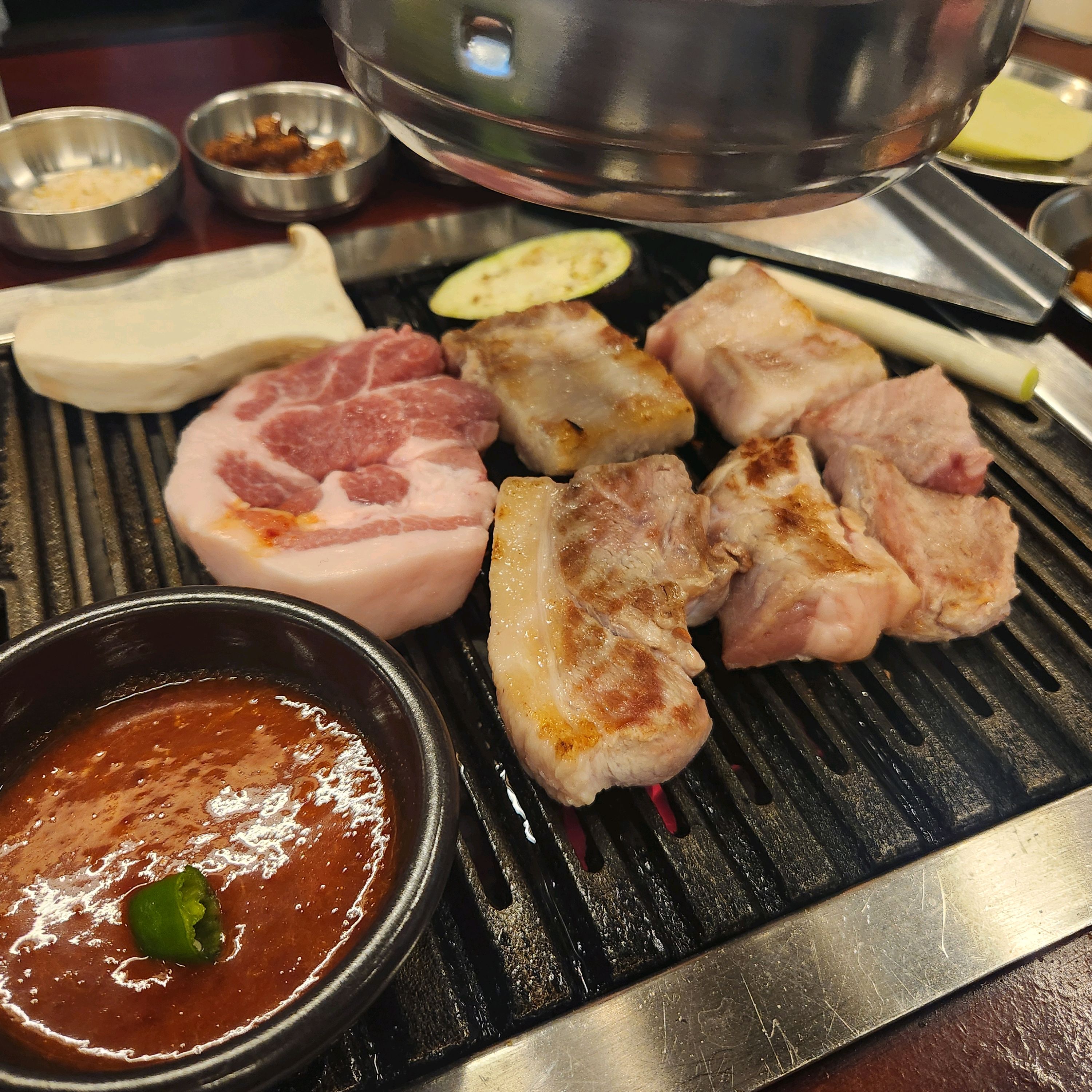 
까치산역식당 뭉텅 까치산점