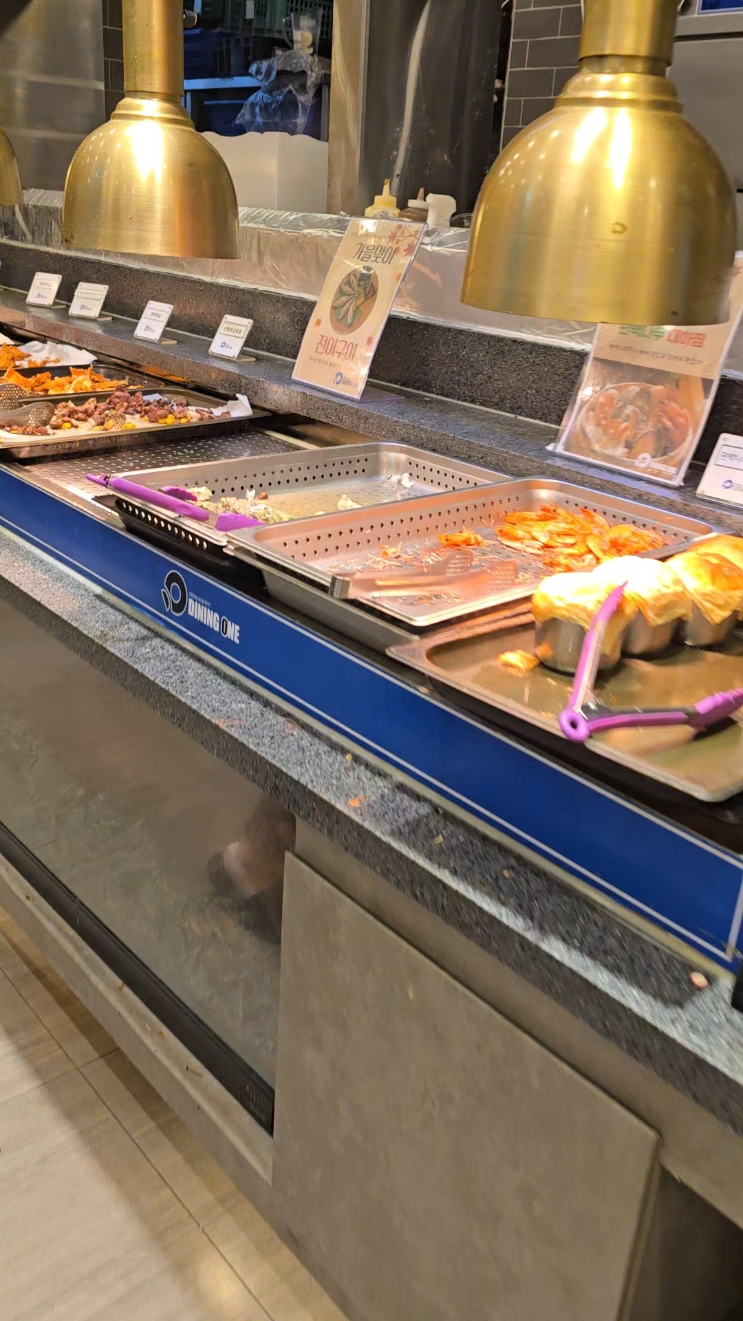 11월 2일 토요일 저녁 7시 32분 입장 - 진해 맛집 다이닝원 진해점