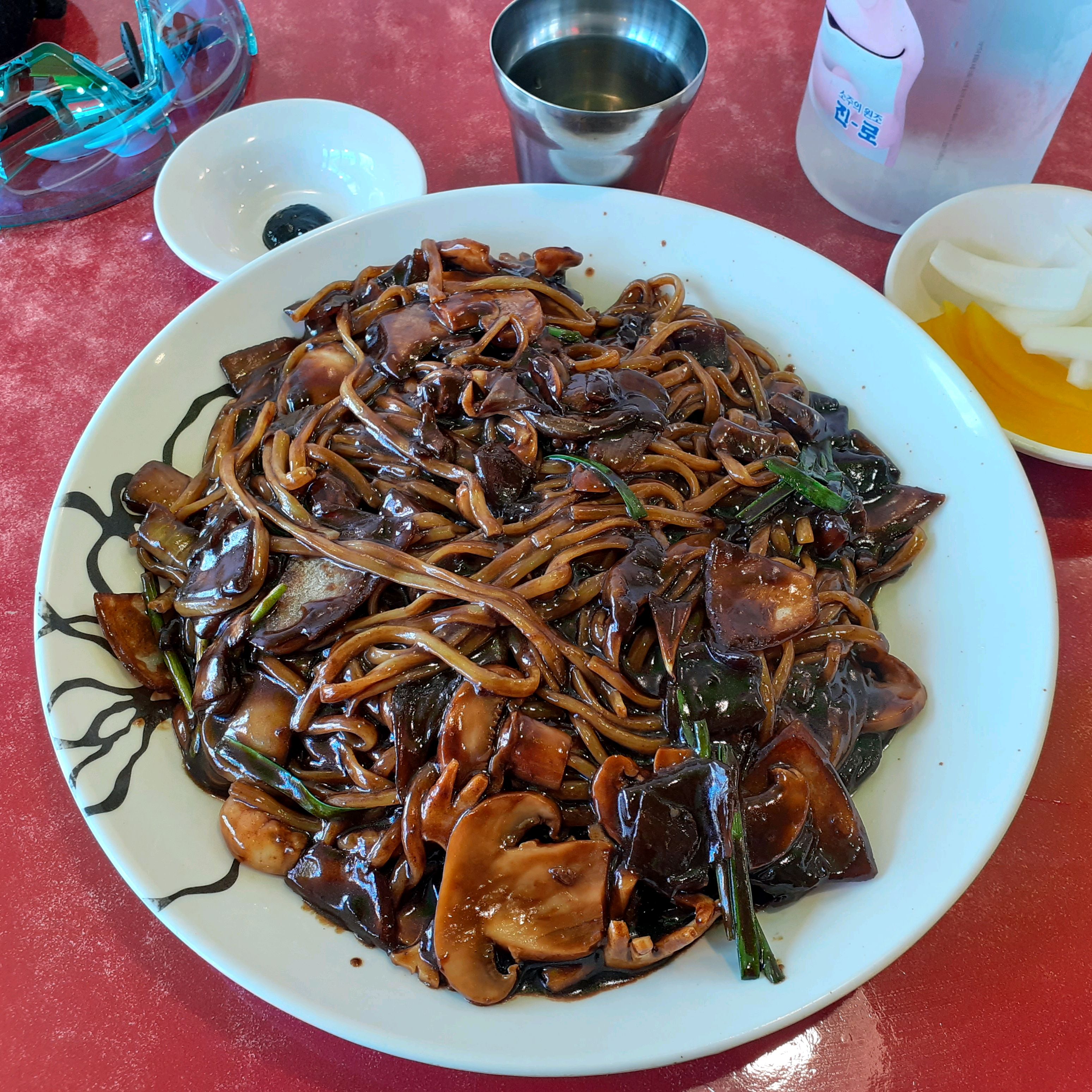 쟁반짜장 곱배기를 주문했고요. - 천호동 맛집 황실짜장 광진교4호점