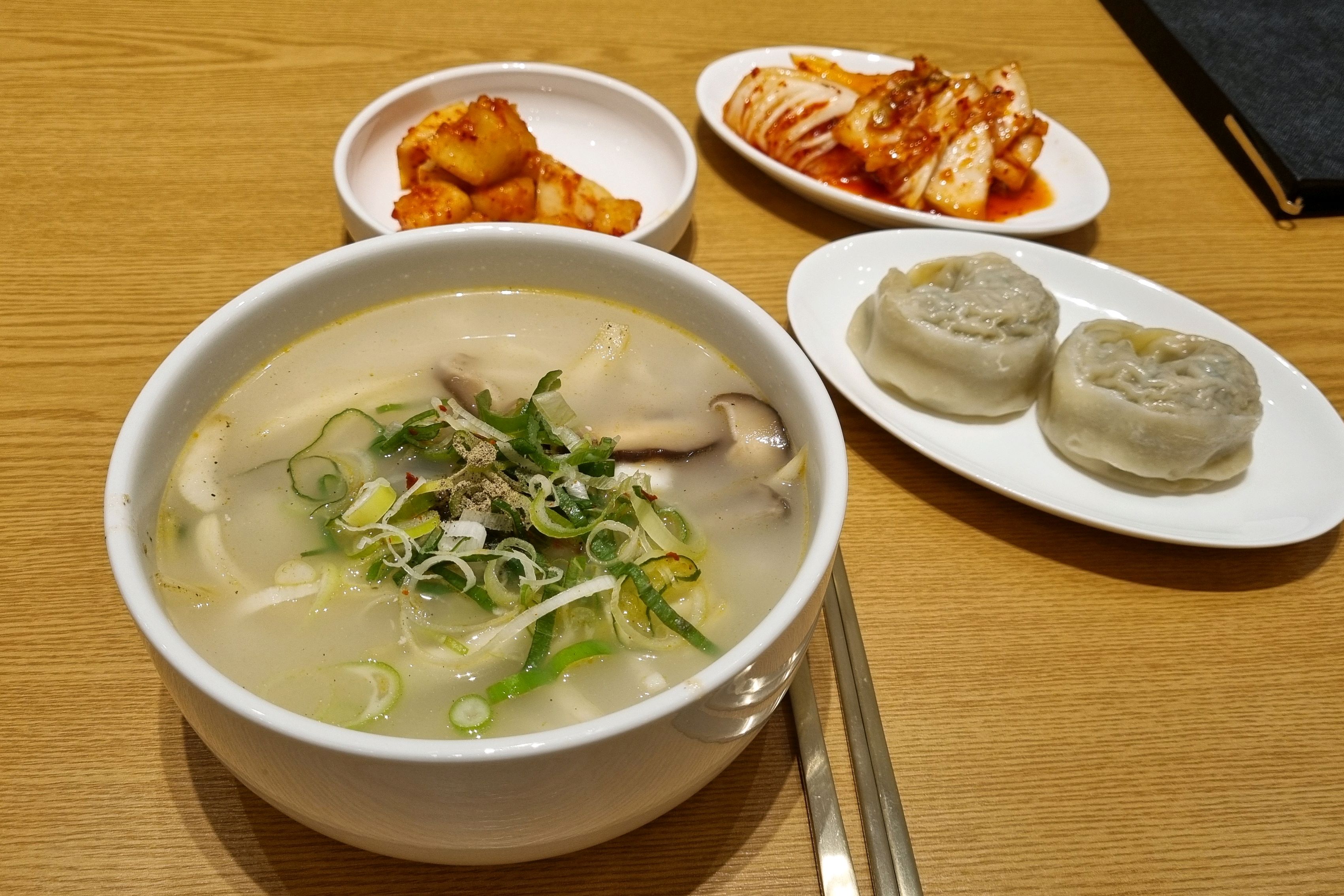 [을왕리 맛집 황생가칼국수 인스파이어리조트점] 직접 가본 로컬 리뷰