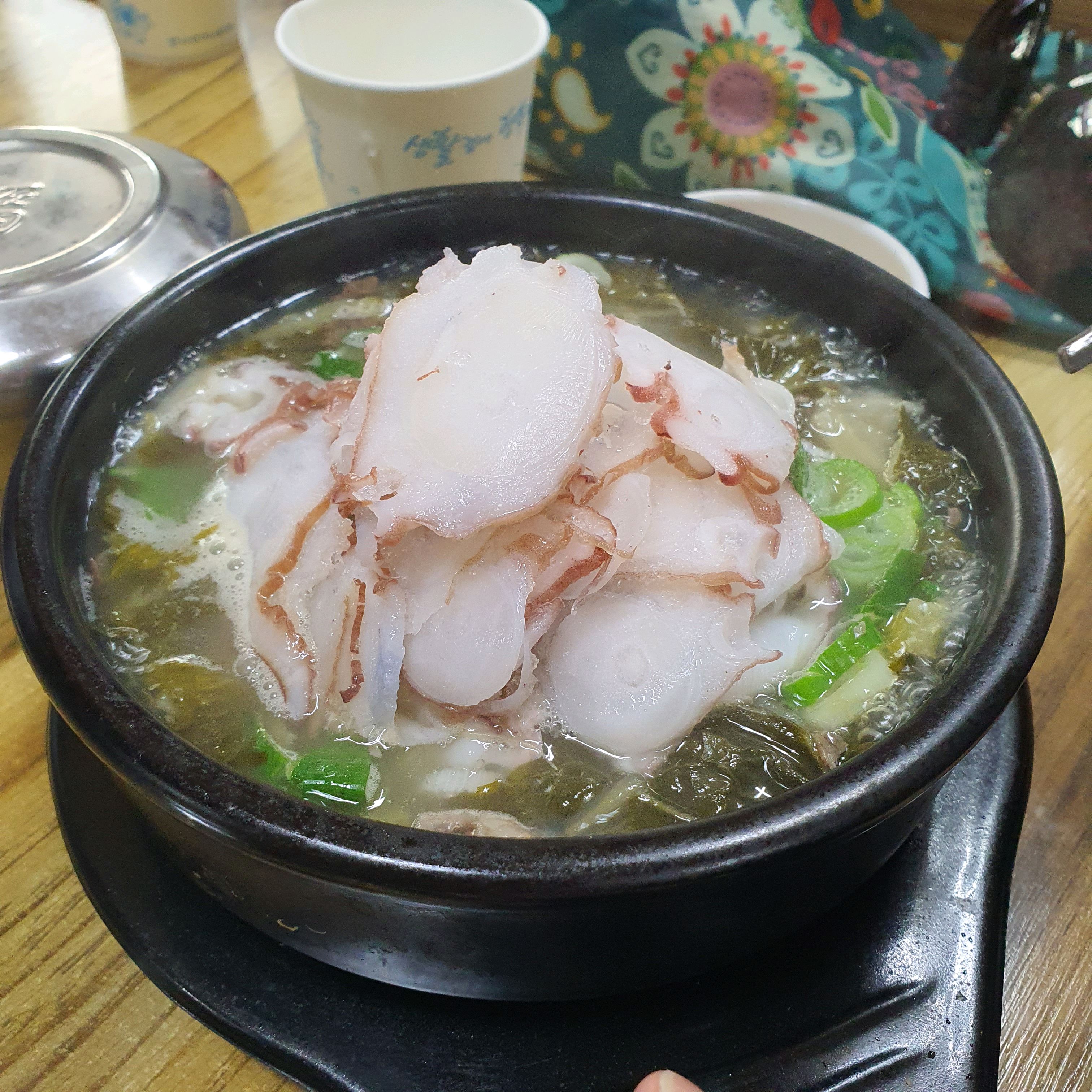 12000원에서 17000원으로 올랐어요ㅠㅠ 여전히 너무 맛은 있는데 가격이.... 그래도