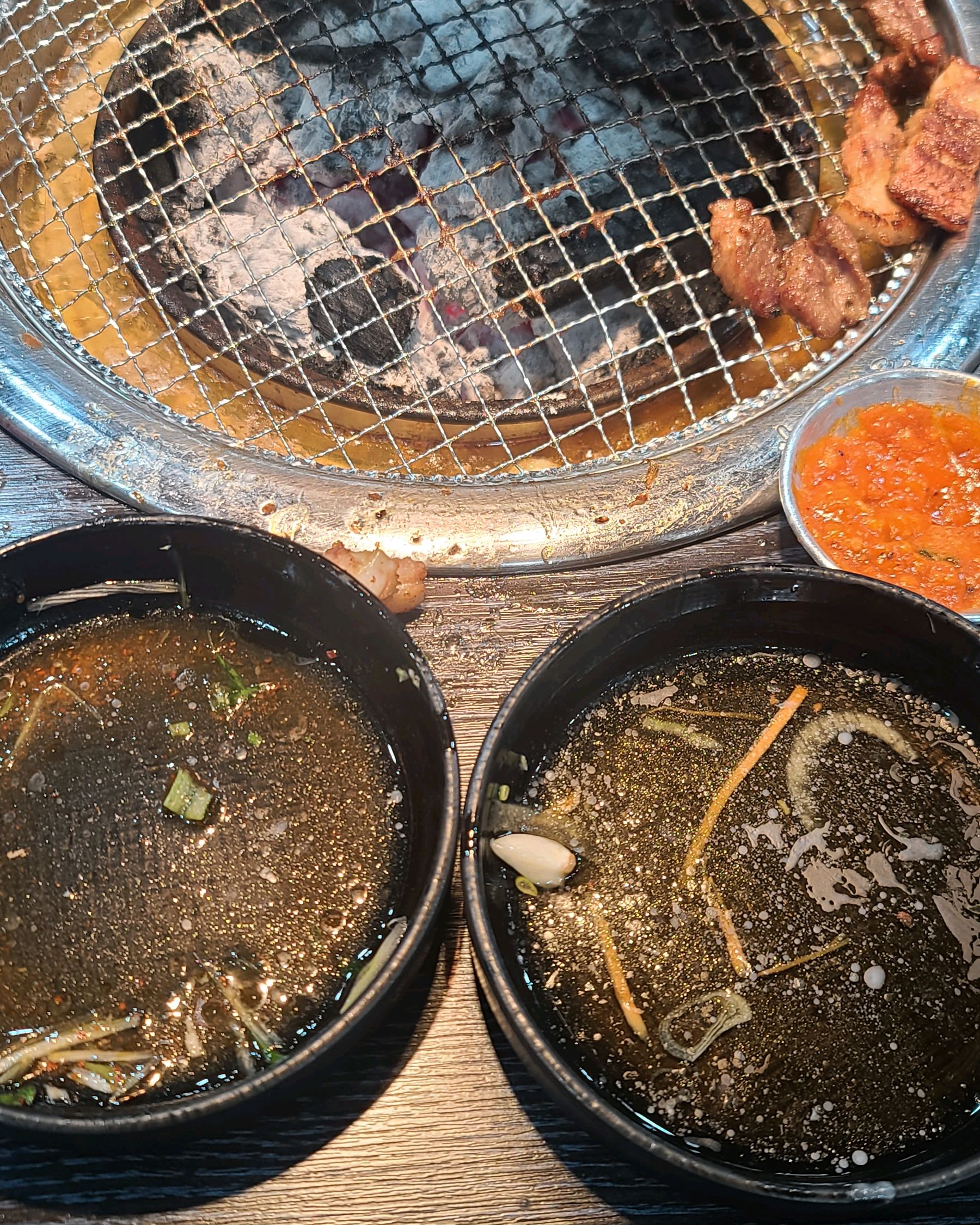 
신정역식당 더고기다움