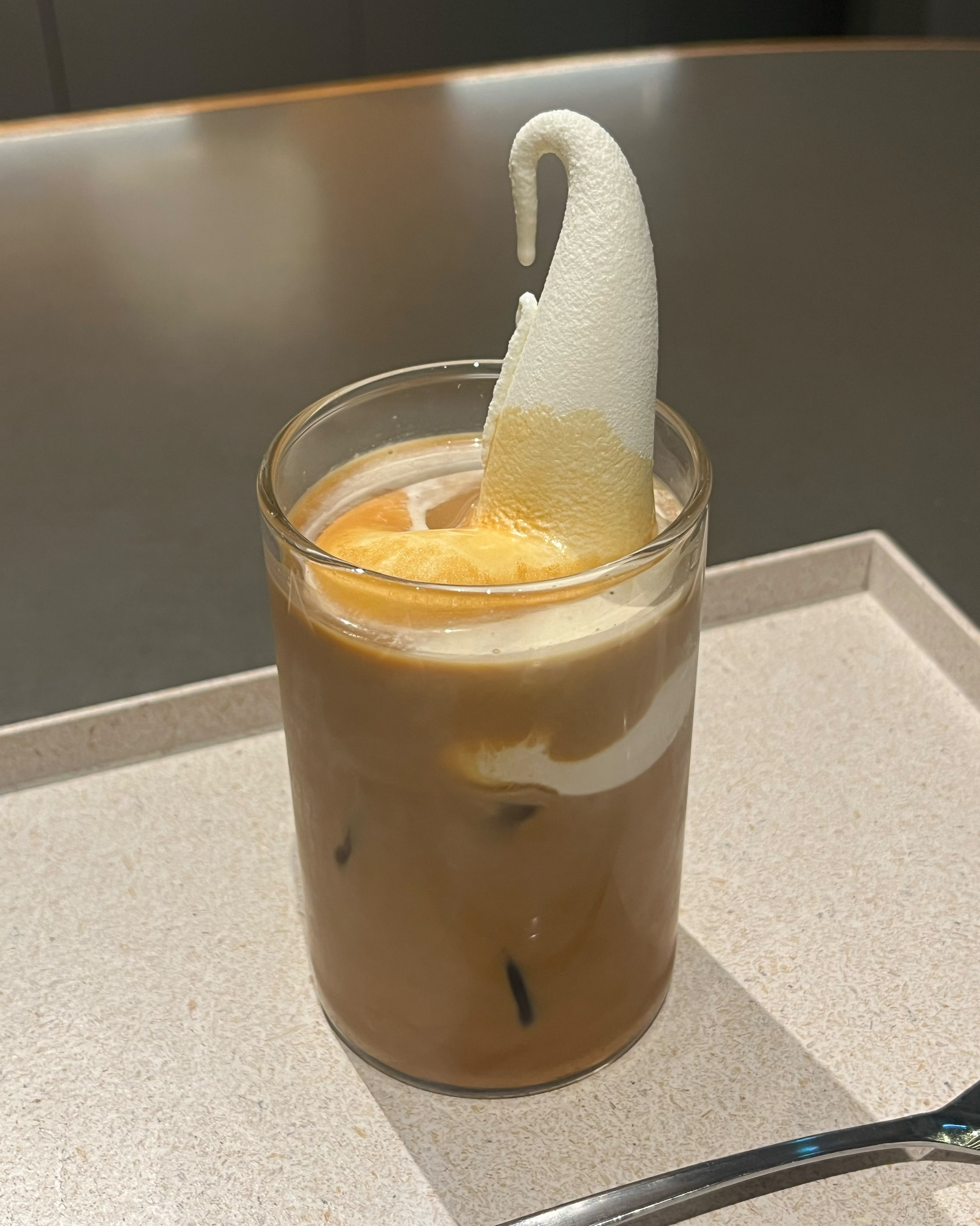 블루보틀 오면 꼭 먹는 아이스크림 라떼 놀라플로트 - 강남 맛집 블루보틀 압구정 카페