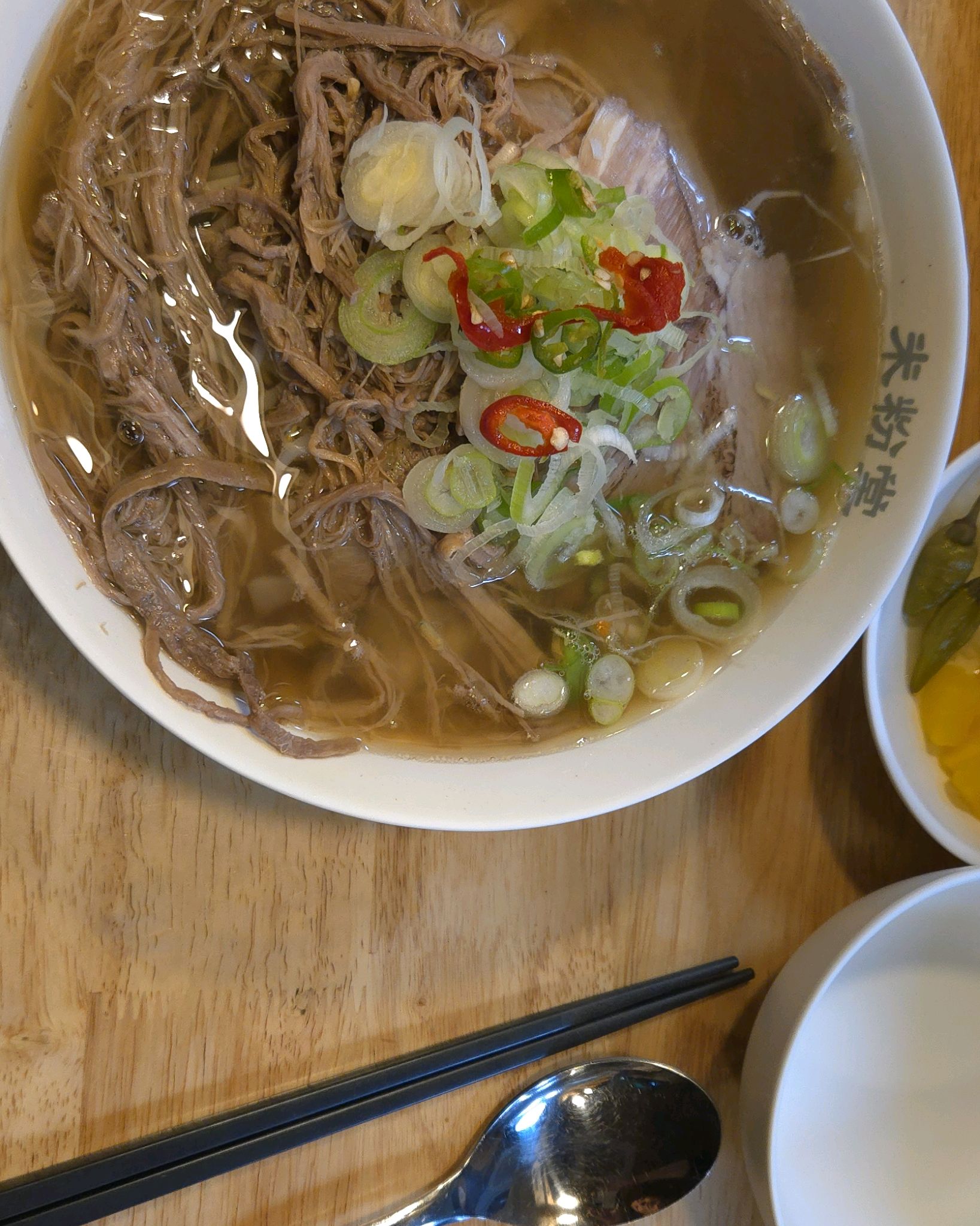 잘 가던 쌀국수집이 없어지면서 갔는데 생각보다 너무 맛있게 먹었어요.고수나 숙주는 추가로