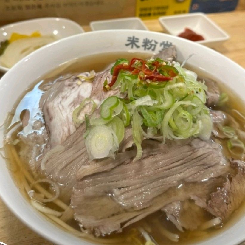 혼밥하기늘 좋은곳 맛은 있는데 식사하면서 담소 나누기는 어려워요 미분당이 원래 식사시 말