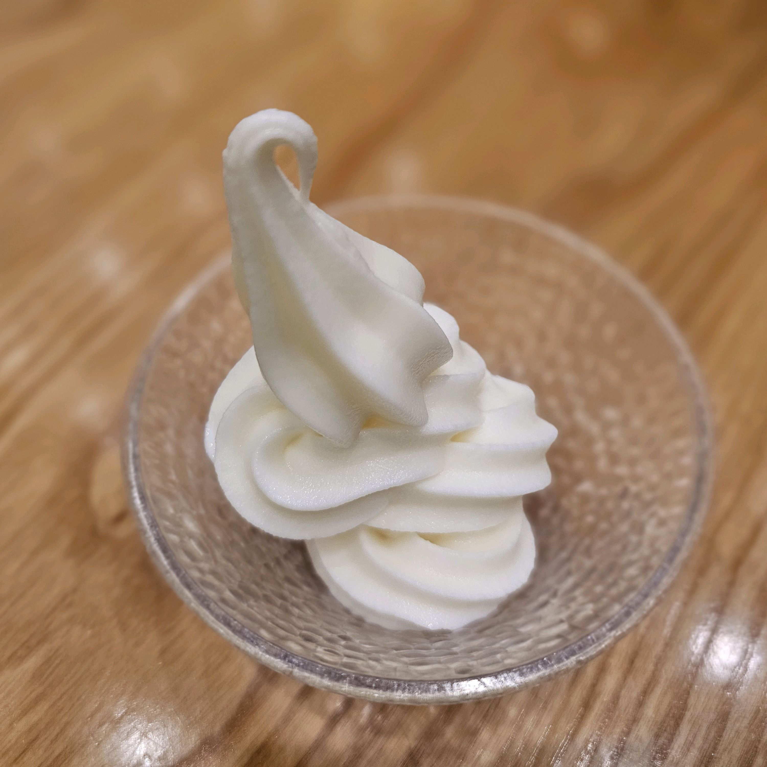 샤브는 당연히 맛있구 월남쌈 야채도 괜찮고 샤브야채 종류도 많고 직원분들도 친절하시고