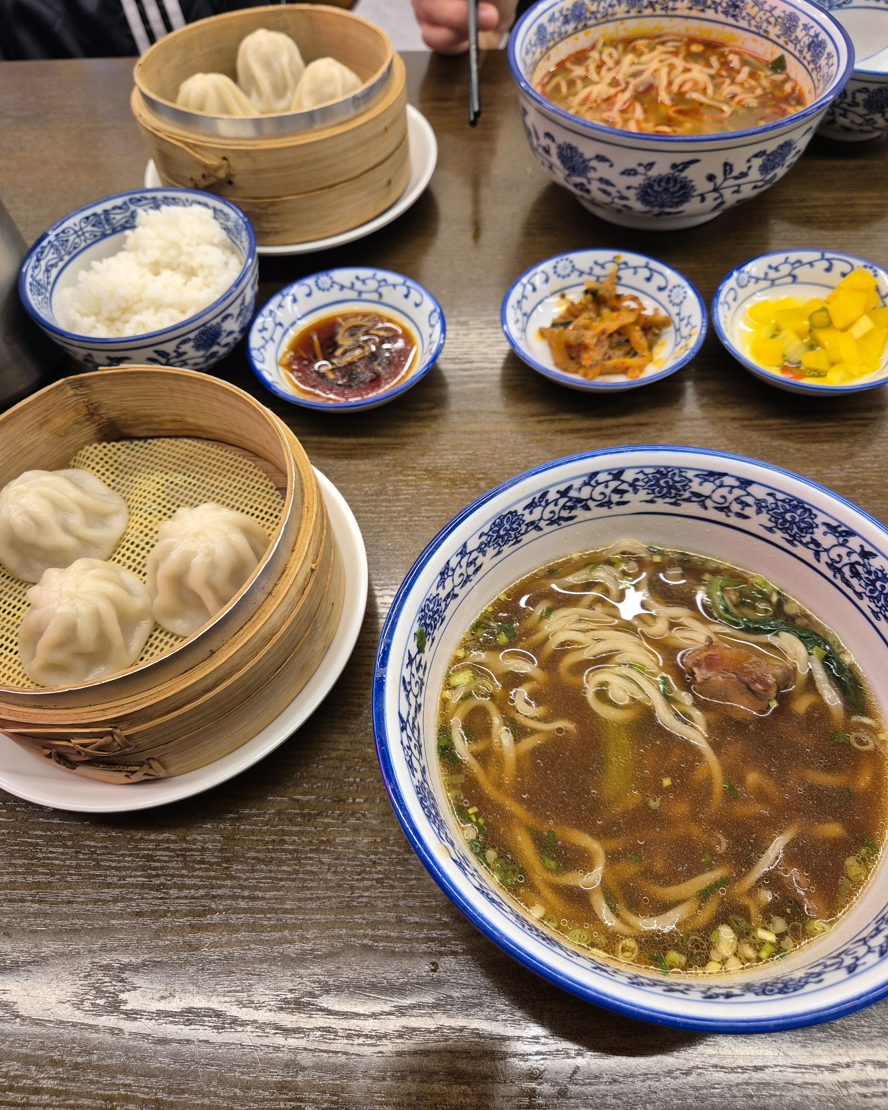 Oido Station Restaurant Xiaobao Uyukmyeon Baedok Branch