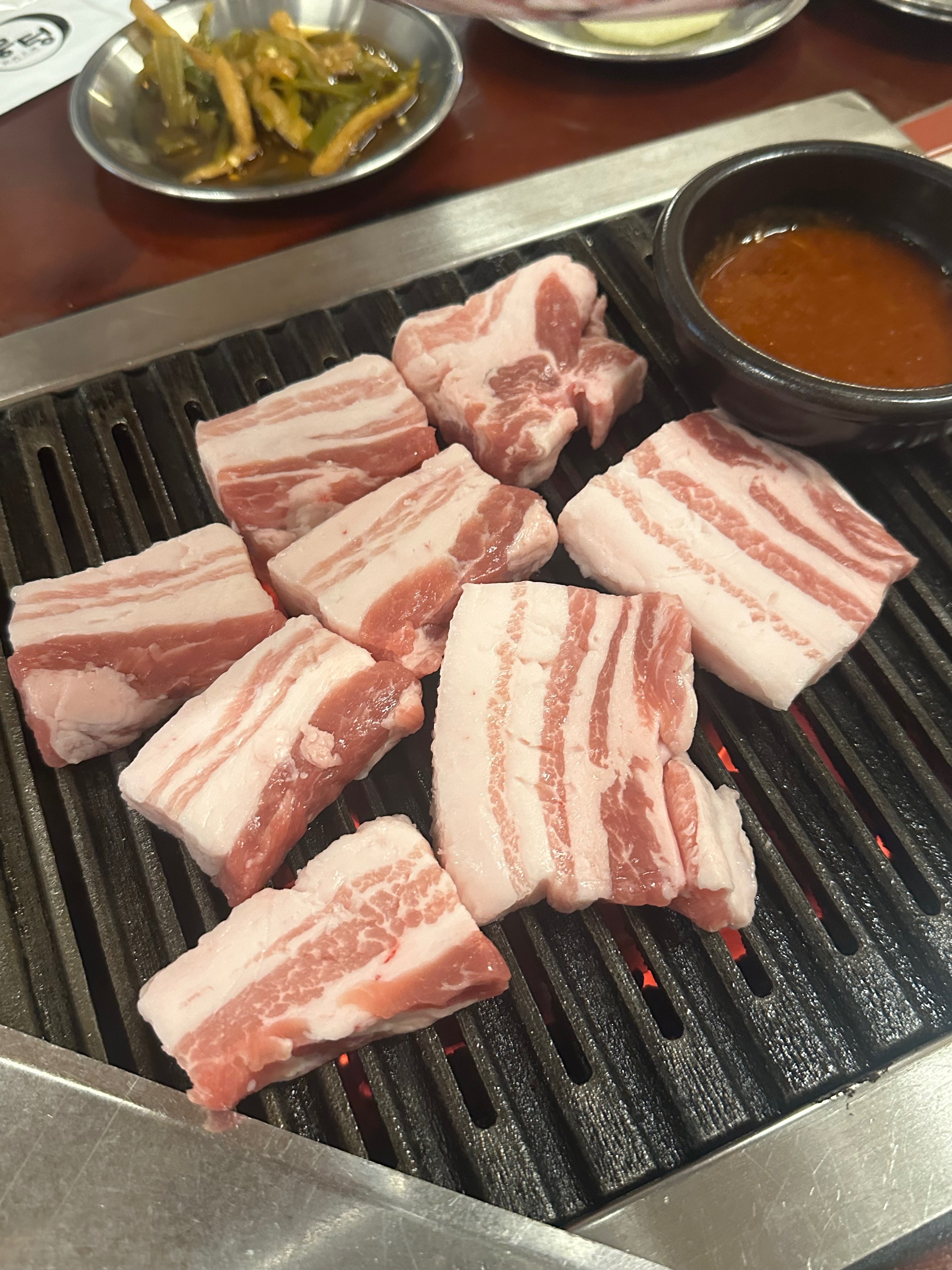 
까치산역식당 뭉텅 까치산점