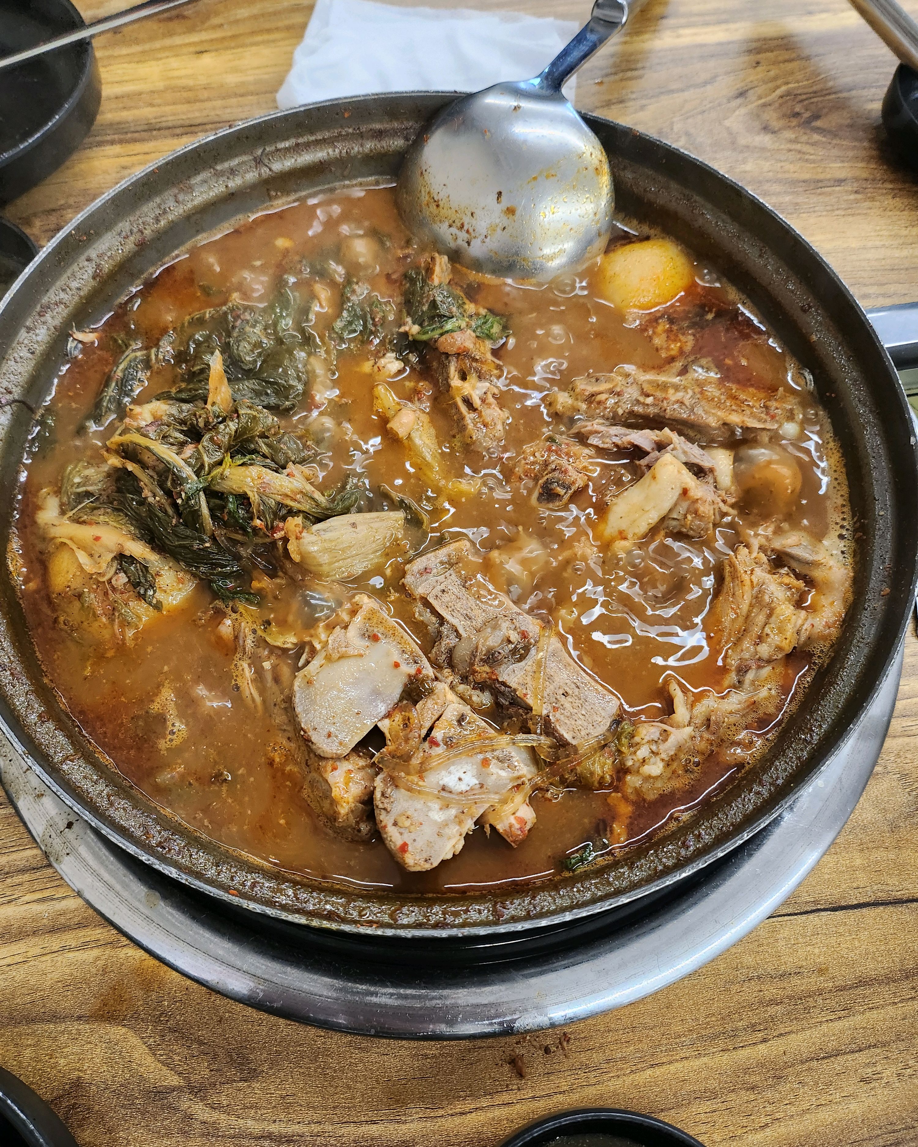 
신금호역식당 한남동감자탕 신금호역 직영점
