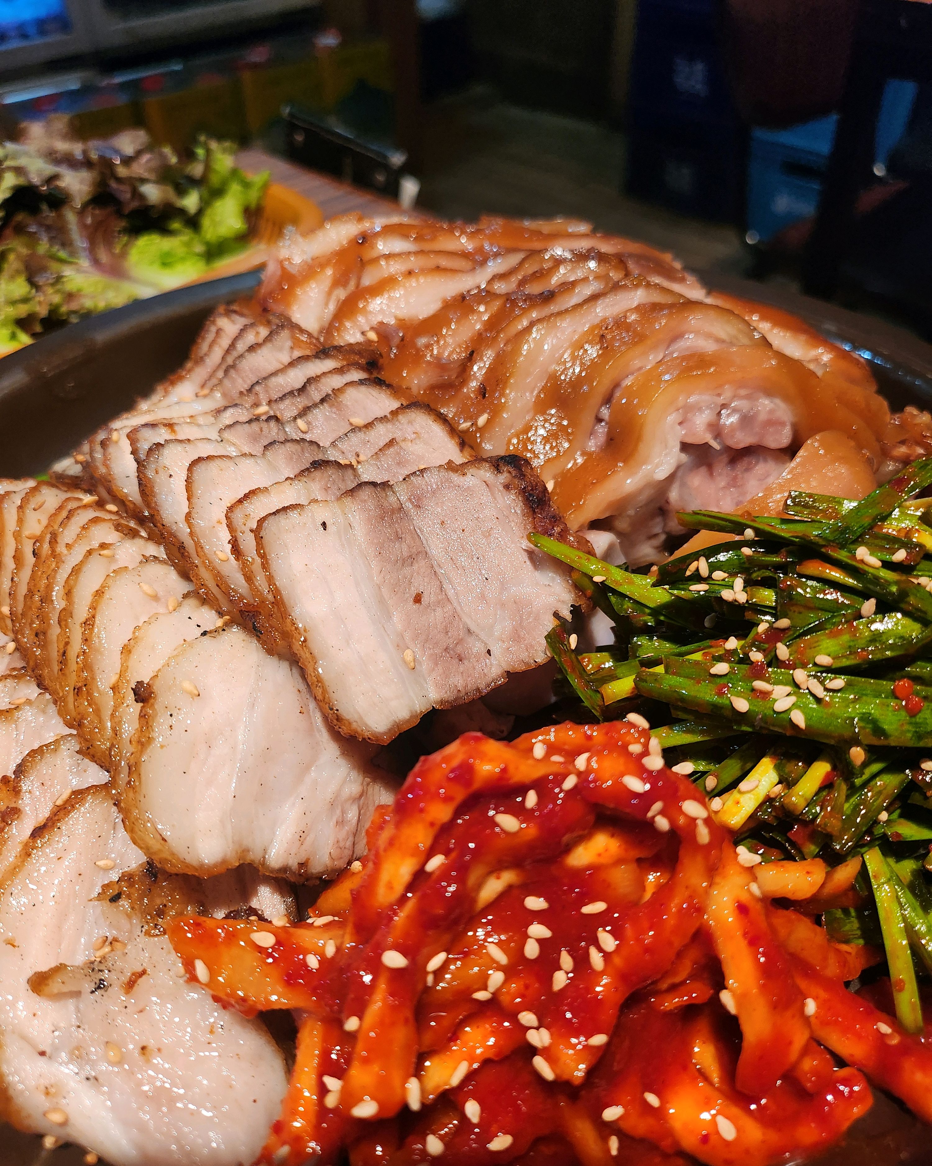 족발이 야들하고 맛있어요.. - 구월동 맛집 족장