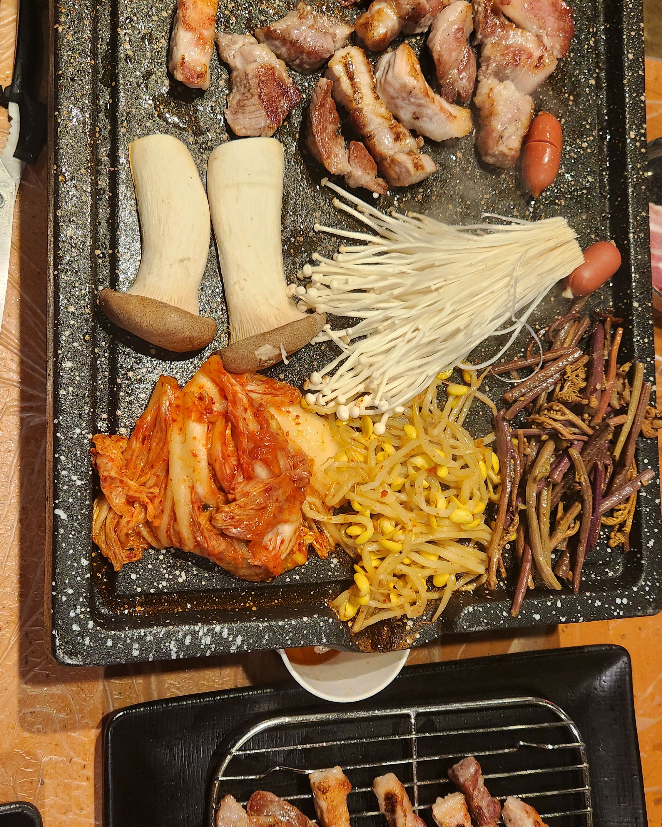 Balsan Station Restaurant Hanam Pork Restaurant Balsan Branch