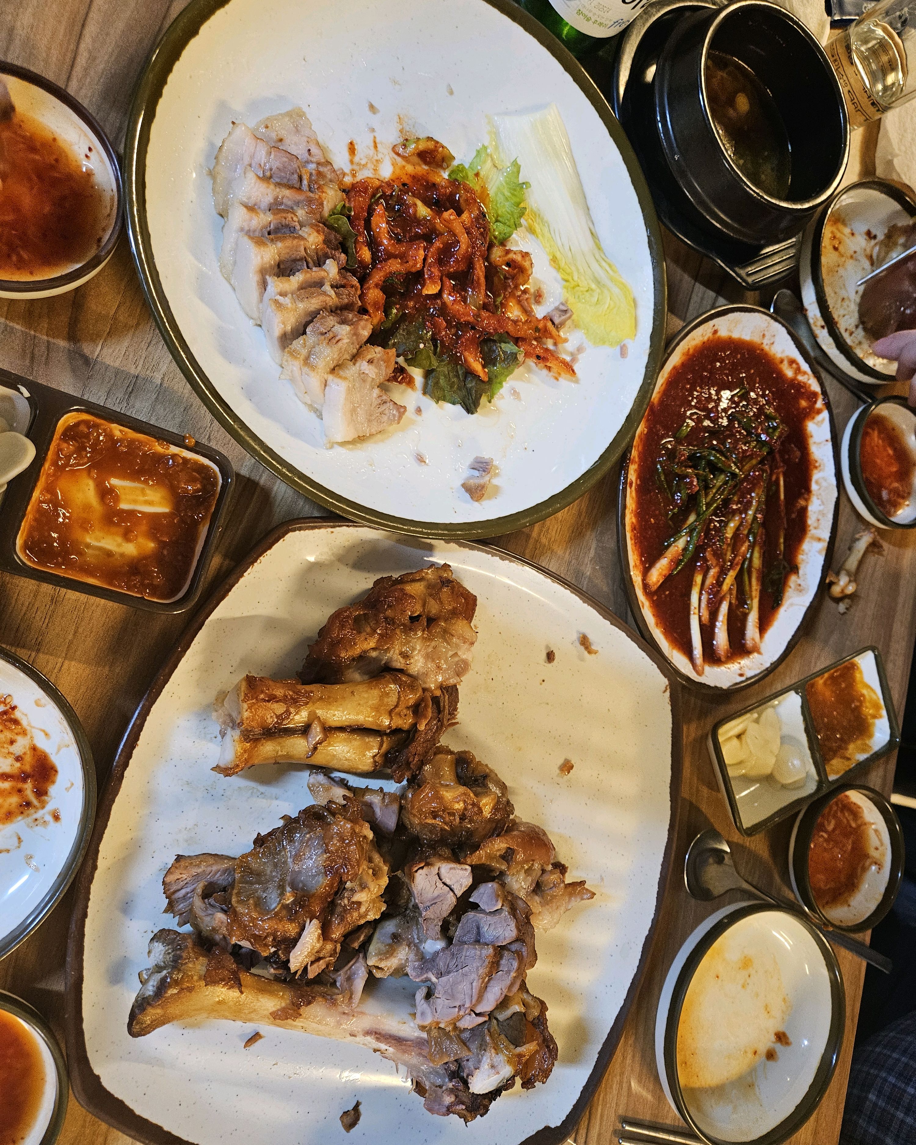 Yongdu Station Oriental Medicine Bossam Restaurant Jangsu Korean Jokbal Bossam