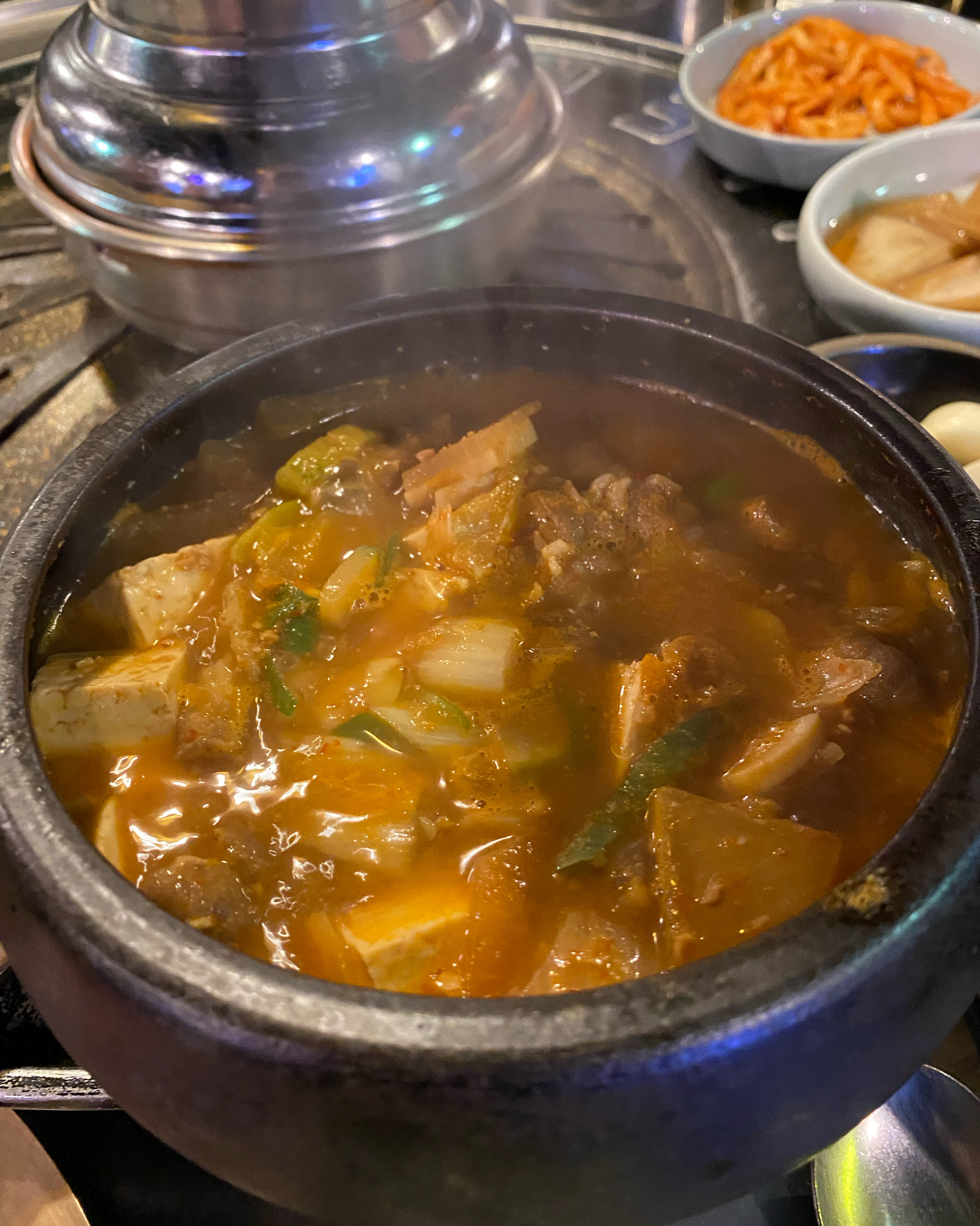 Yeongdeungpo-gu Office Cheong Station Restaurant Briquette Fire