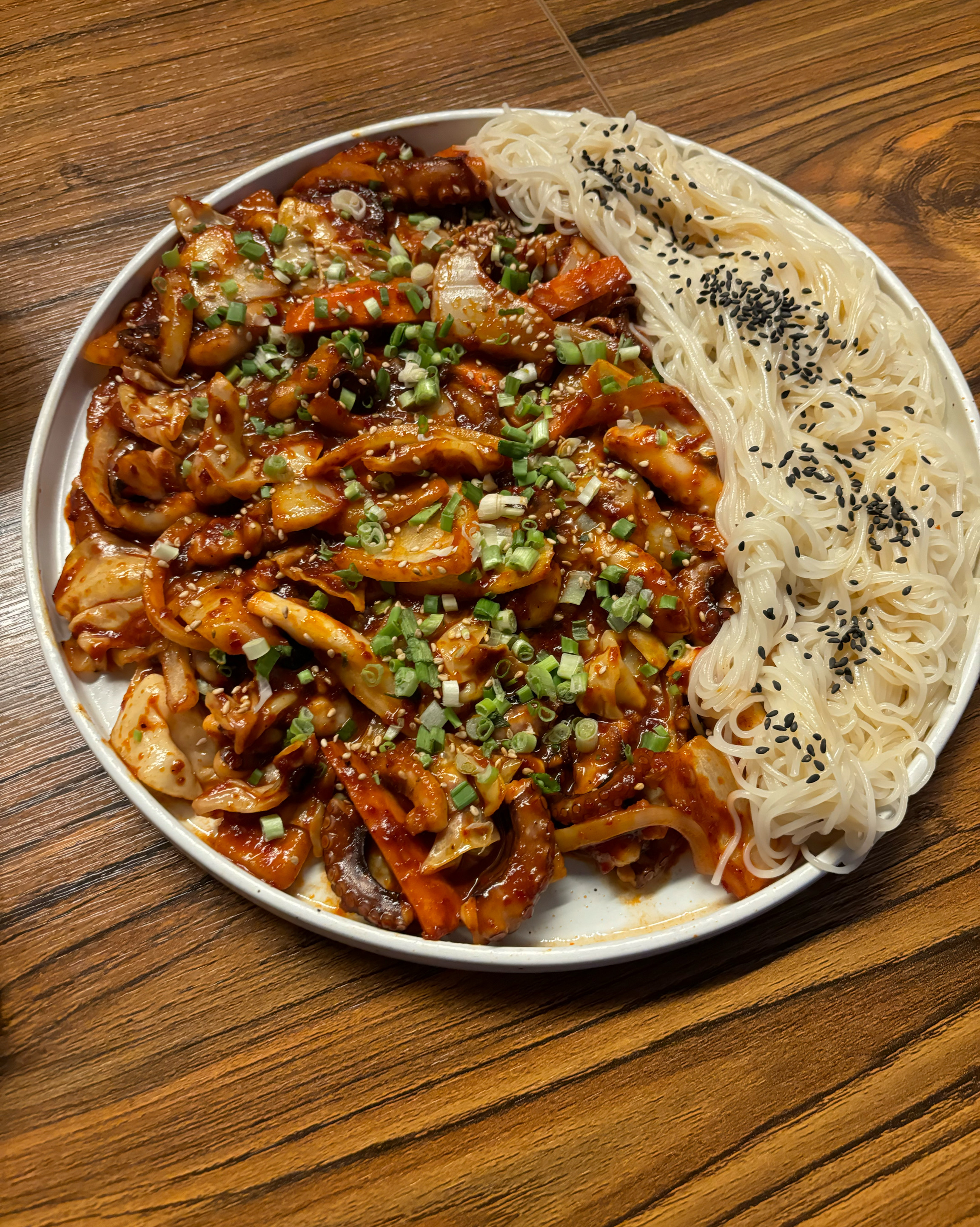 
공덕역식당 육회어때 공덕점
