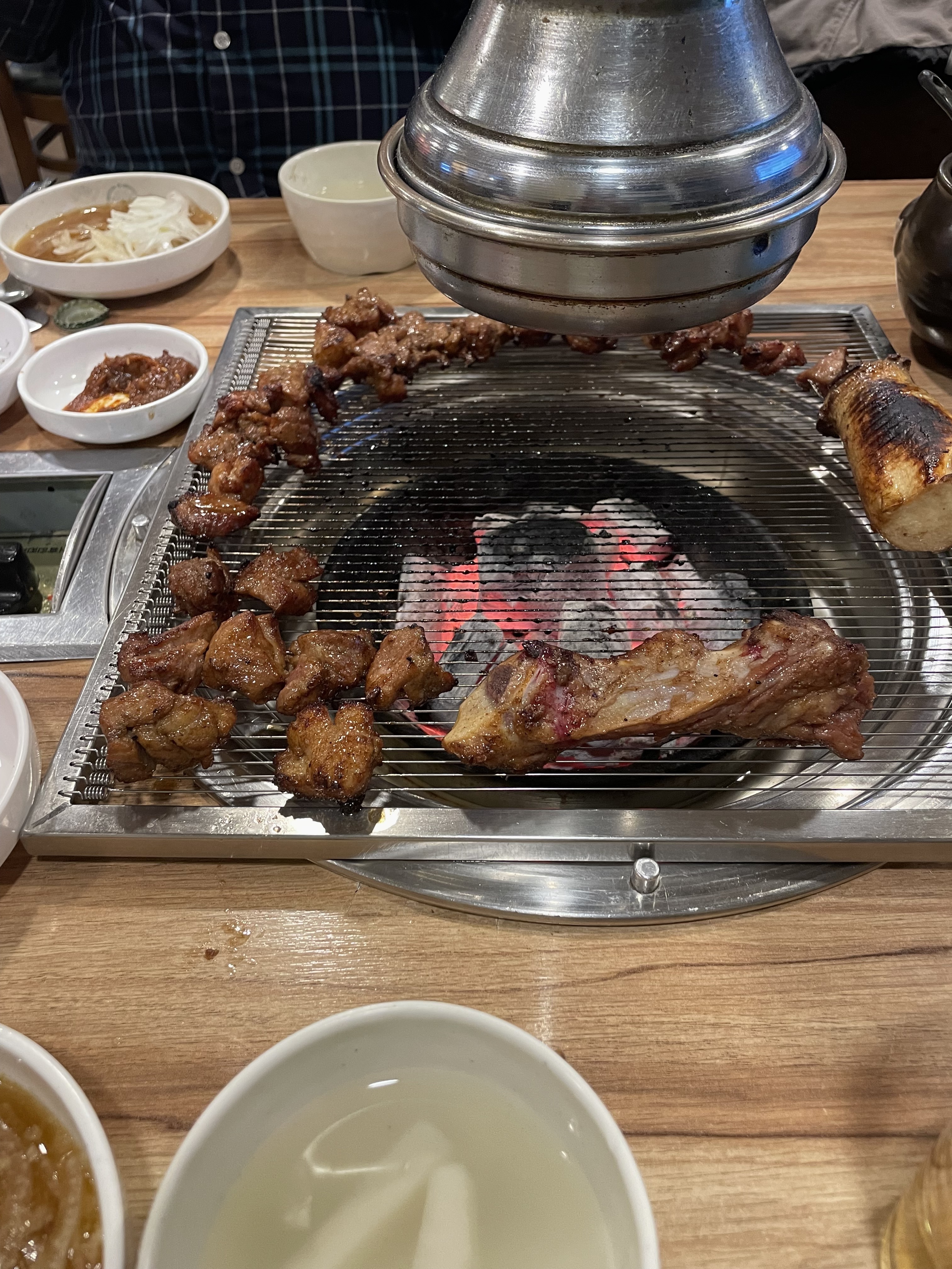 
신금호역식당 신금호숯불갈비 본점