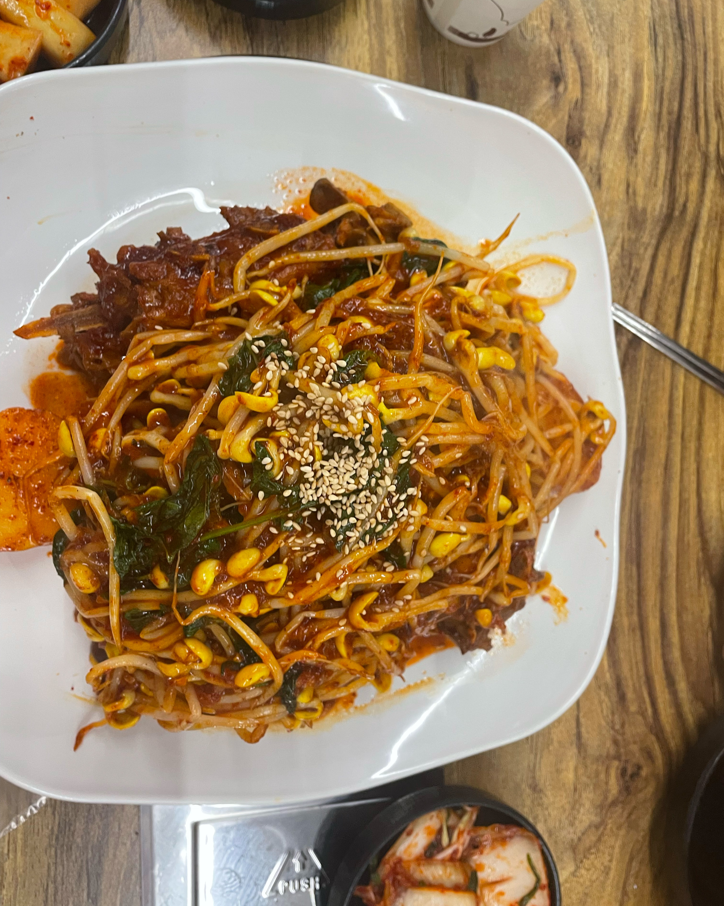 
신금호역식당 한남동감자탕 신금호역 직영점