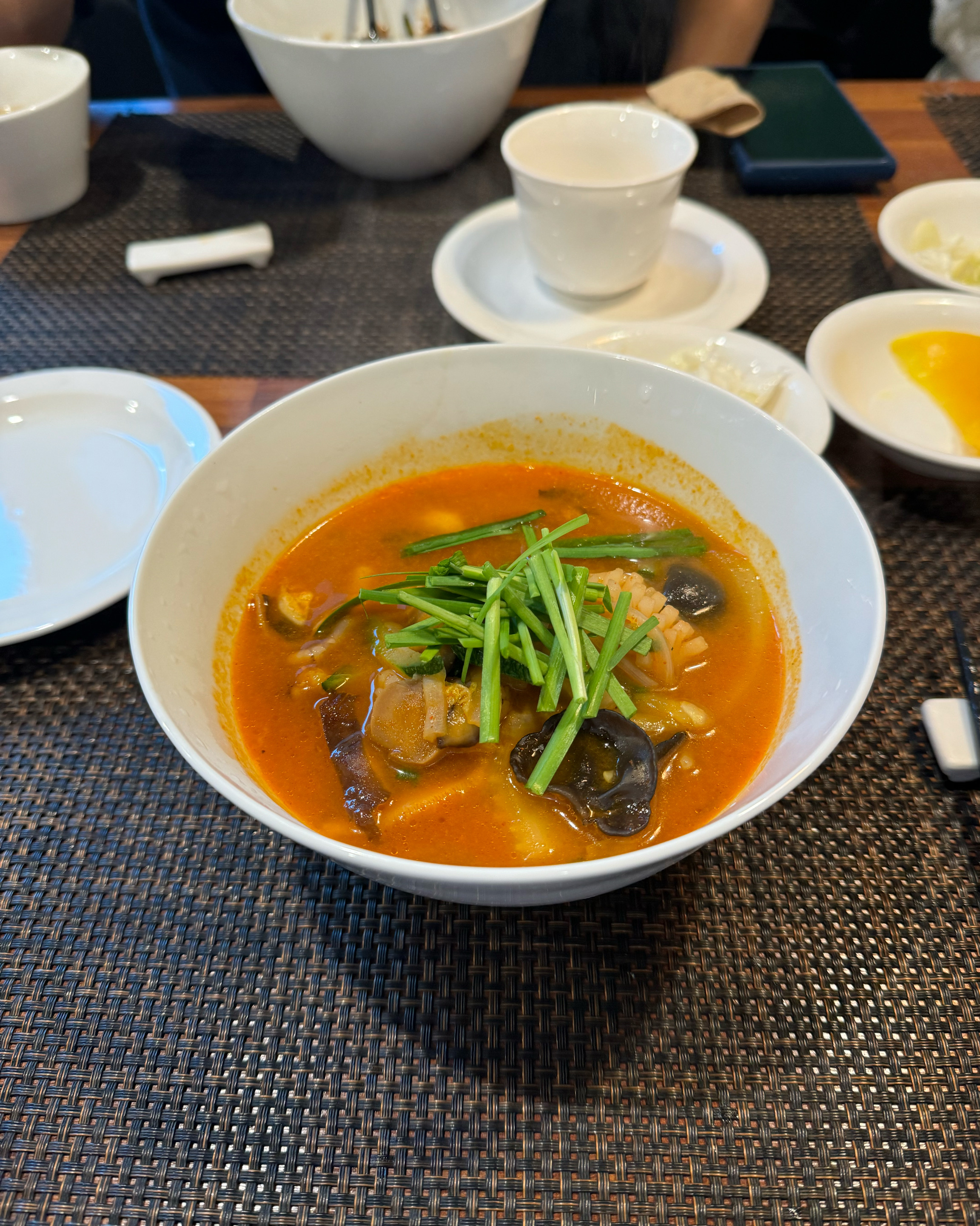 
굽은다리역식당 황푸차이나