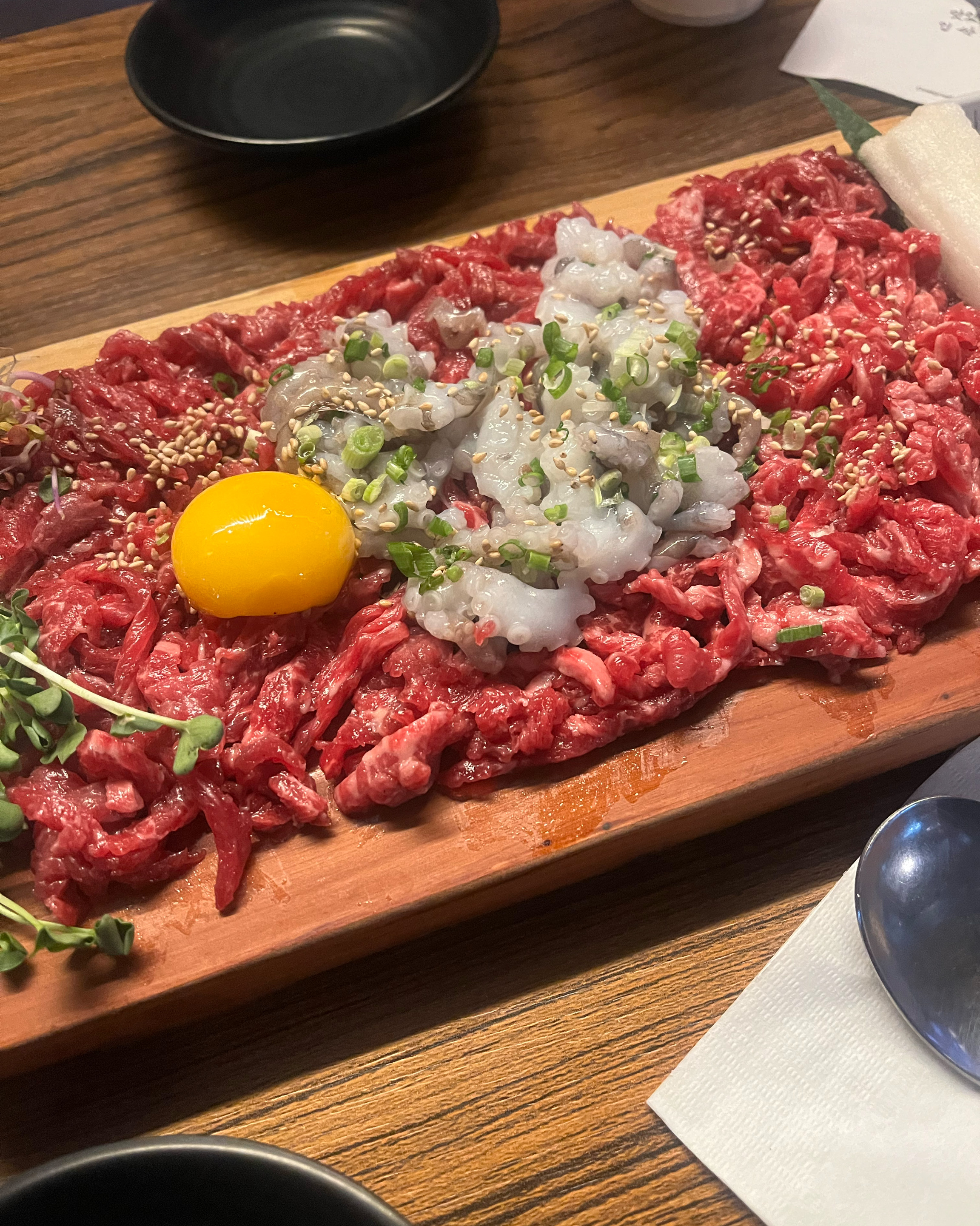 
공덕역식당 육회어때 공덕점
