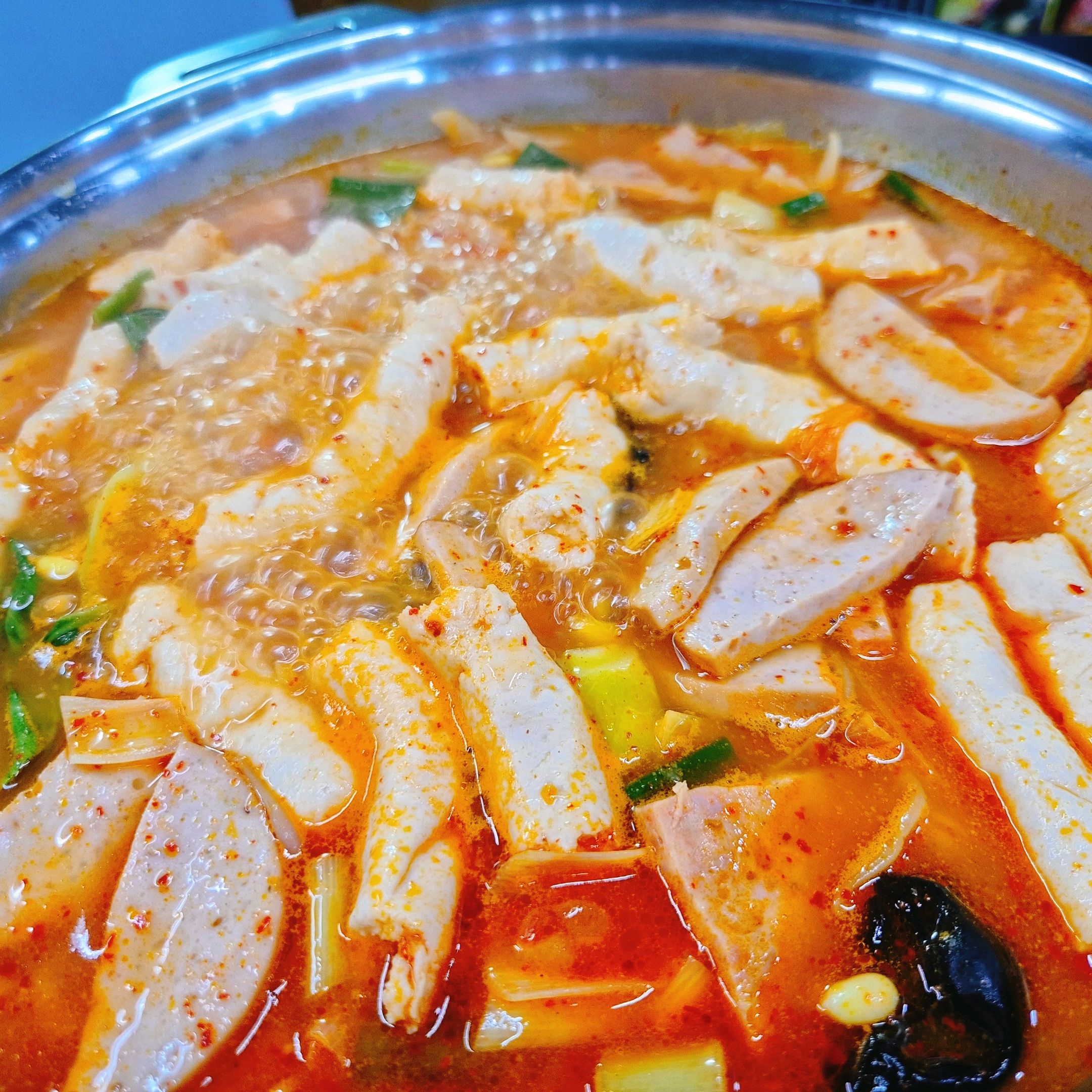 [춘천 맛집 권바우부대찌개 춘천본점] 직접 가본 로컬 리뷰