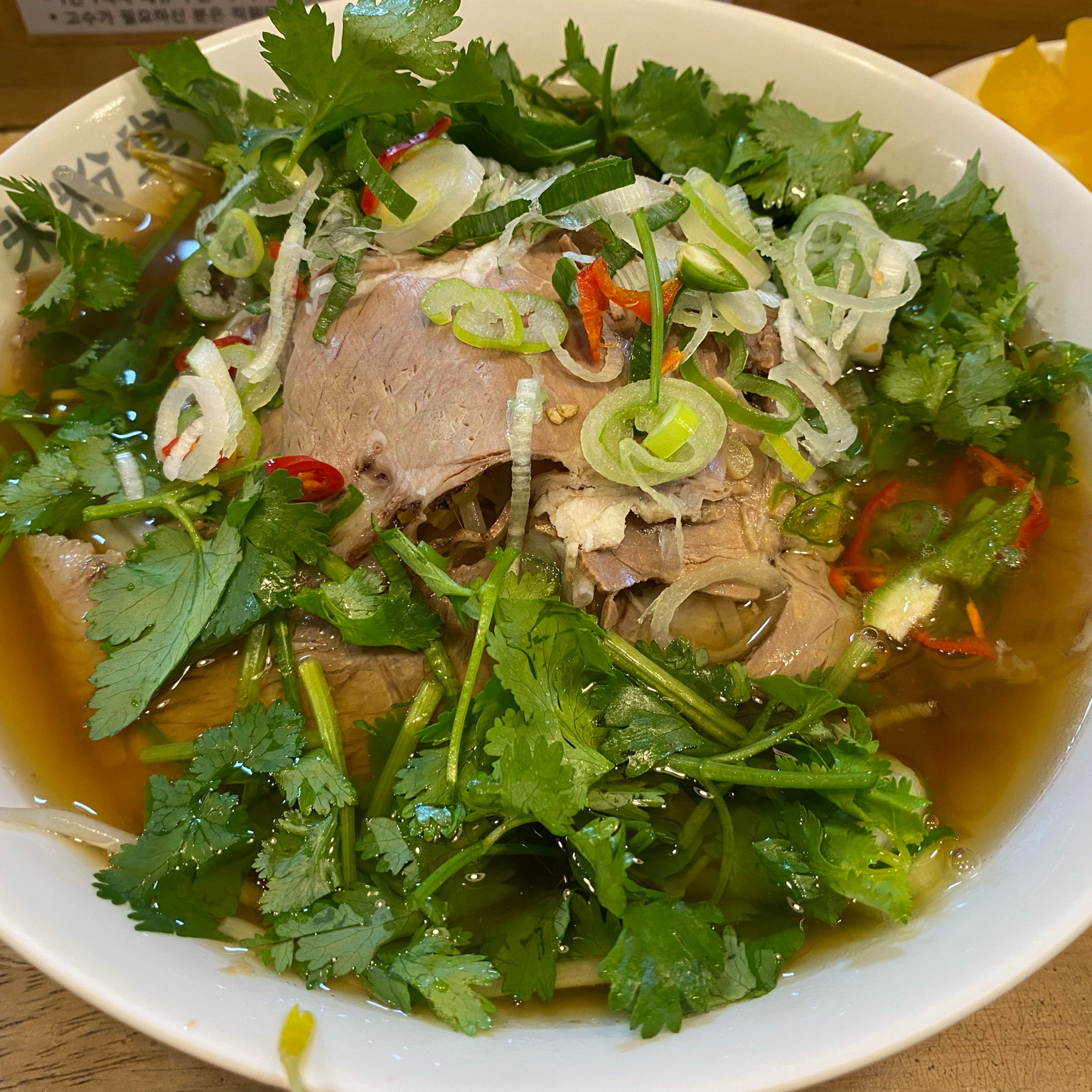 음식에만 집중할 수 있어서 조용히 혼밥 하고 싶을때 방문하기 좋아요~ - 군포 맛집 미분당 산본점