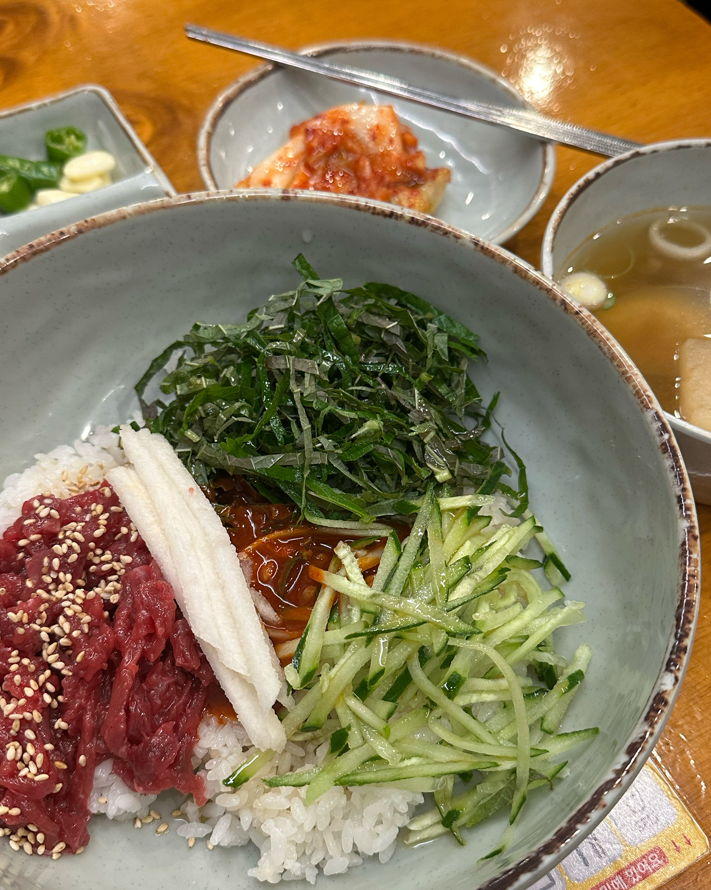 한국 서울 동대문역사문화공원역 주변 고기구이 전문점 육회자매집